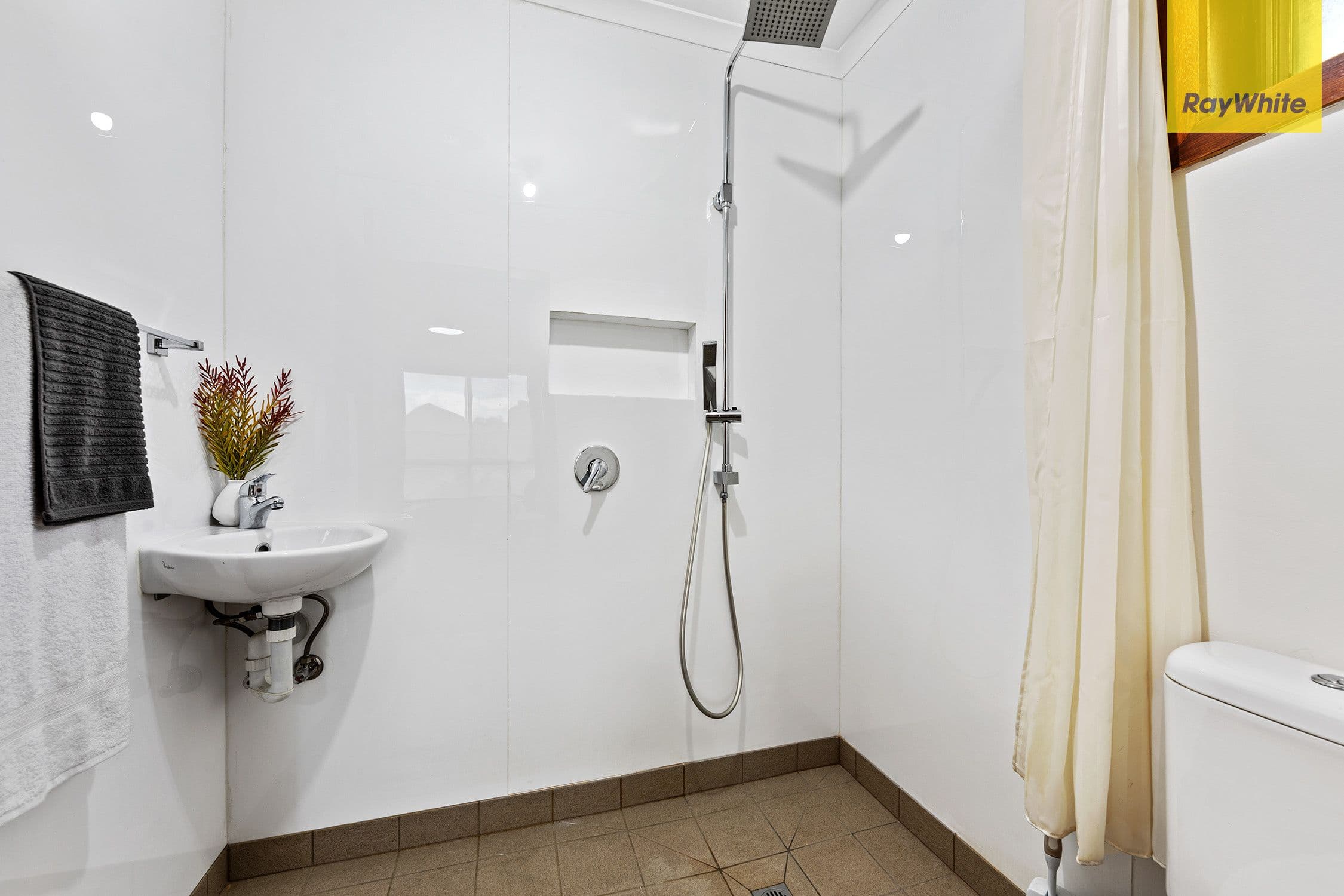 12 Penola Close, St Albans VIC 3021, St Albans - Thumbnail 8