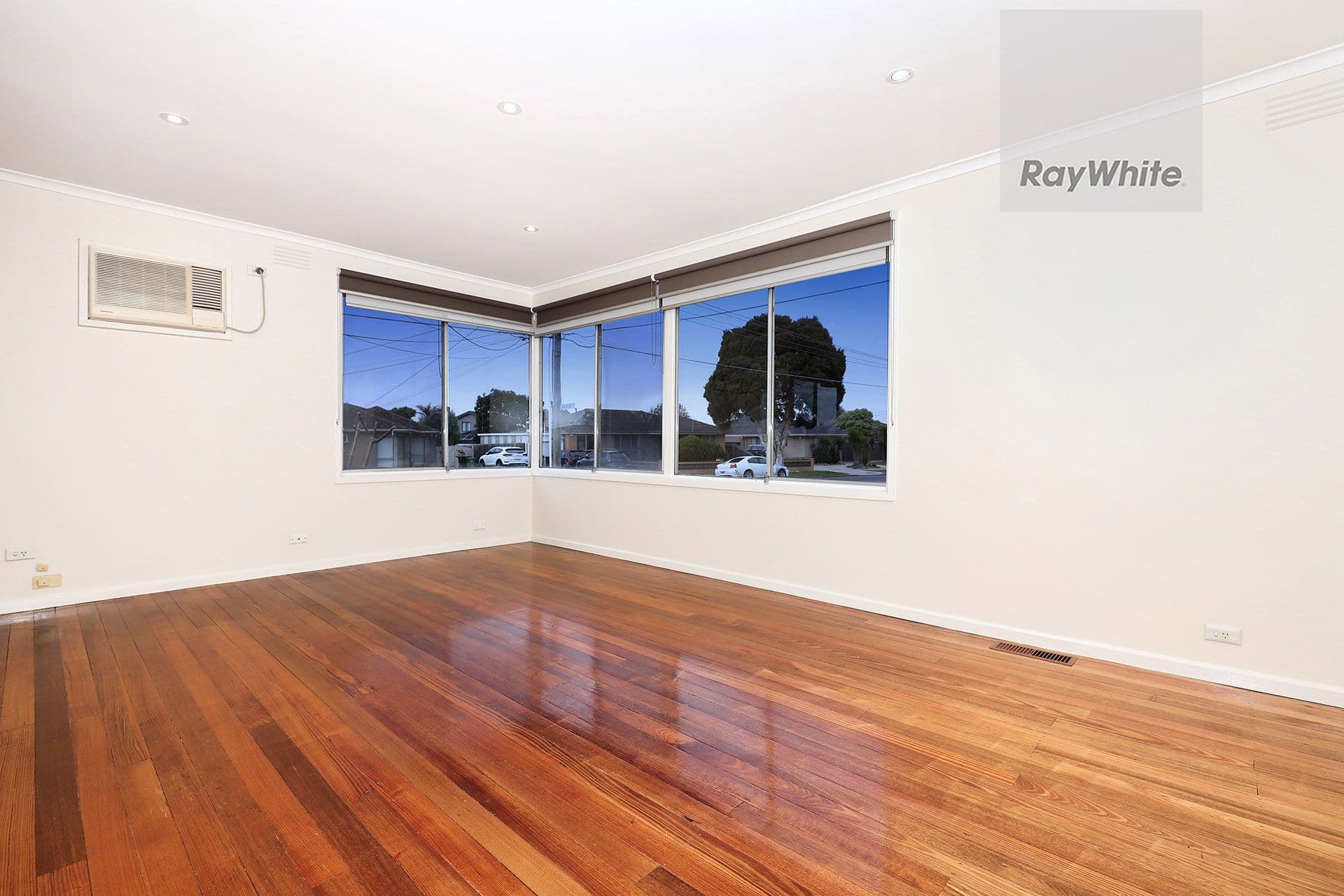 23 Burbank Avenue, Gladstone Park VIC 3043, Gladstone Park - Thumbnail 8
