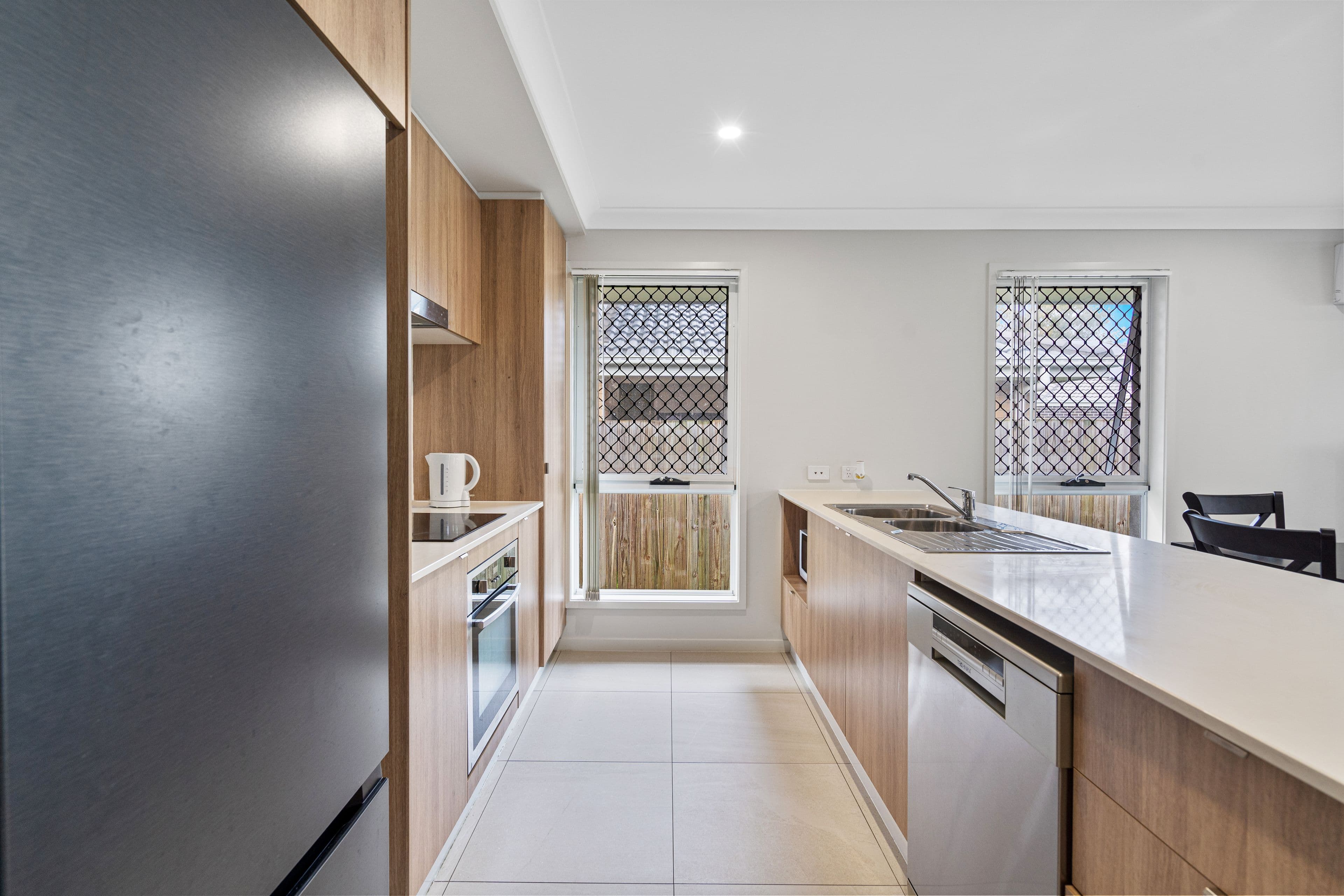 8 Maranoa Street, Logan Reserve QLD 4133, Logan Reserve - Thumbnail 2