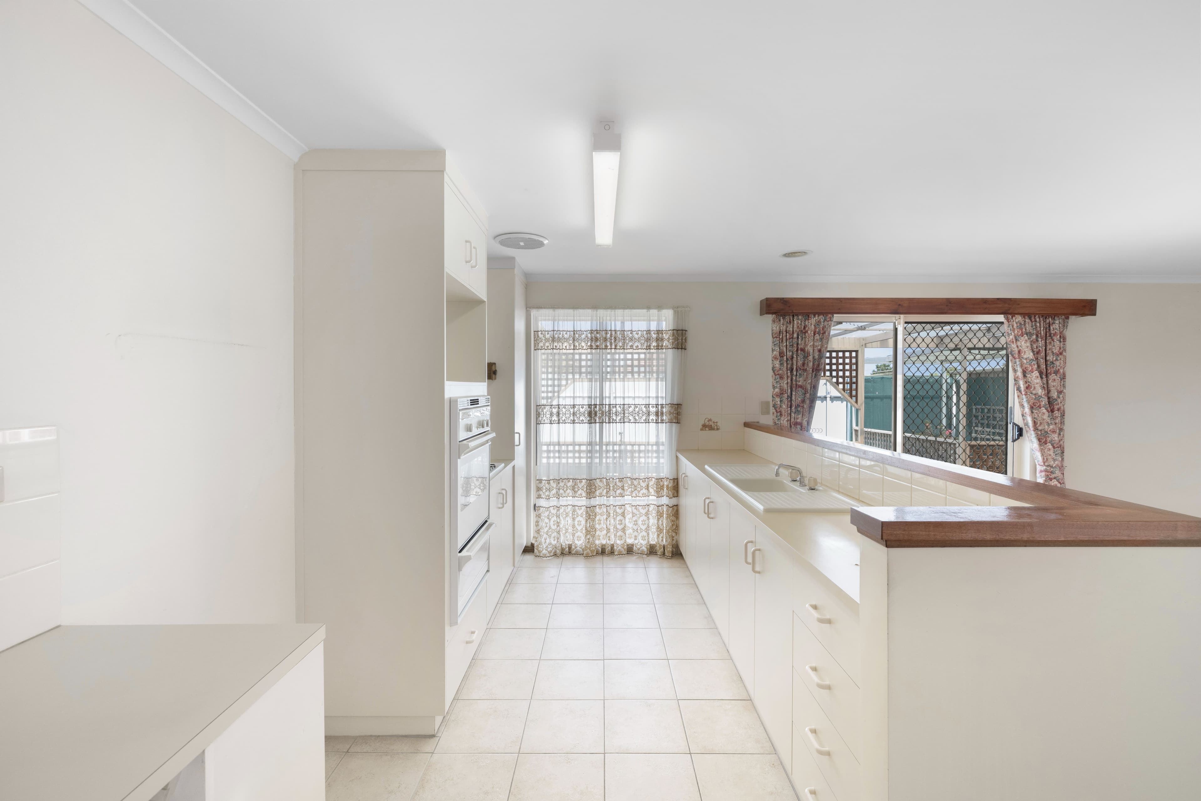 18 Peppermint Grove, Noarlunga Downs SA 5168, Noarlunga Downs - Thumbnail 7
