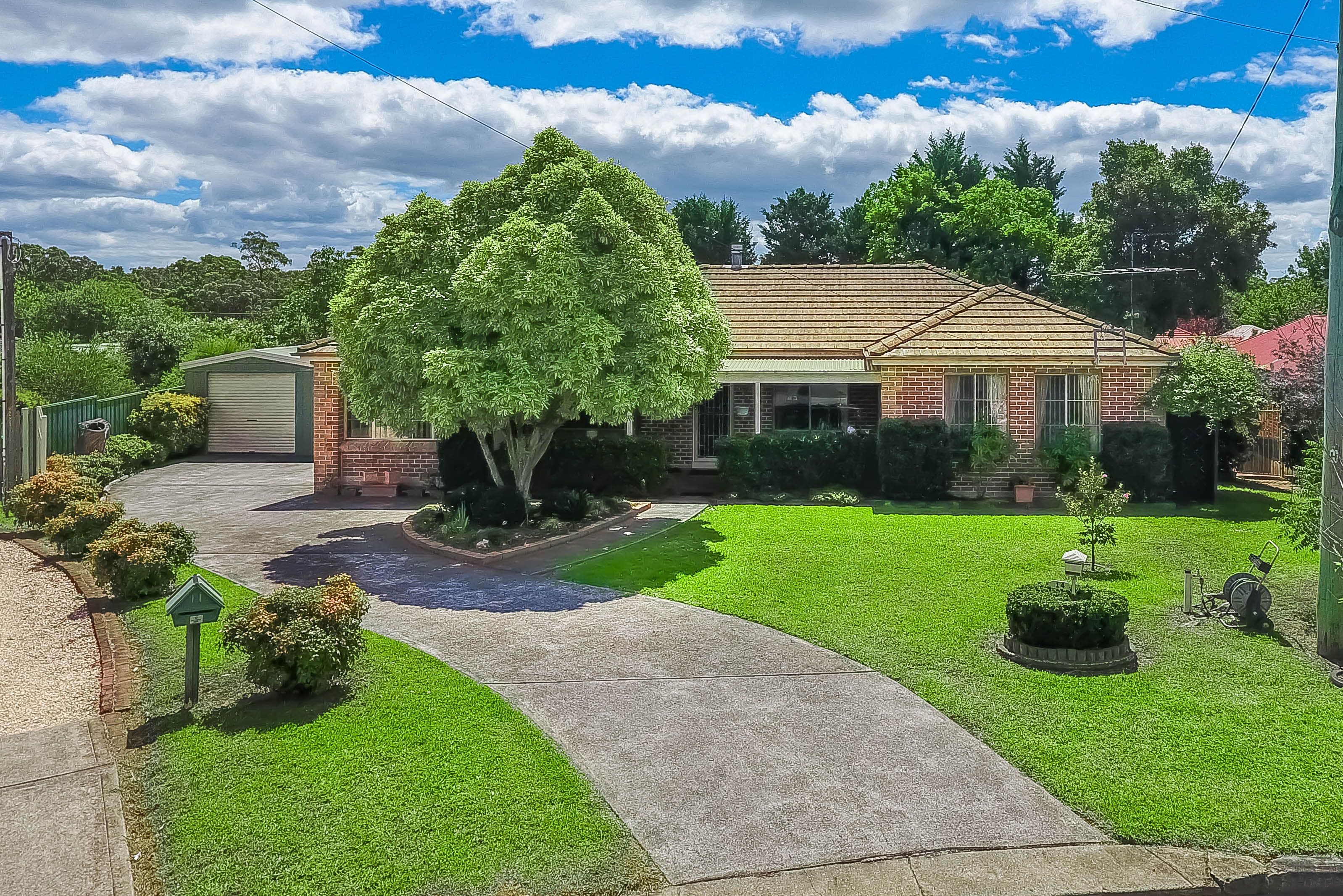 14 Kim Close, Thirlmere - Thumbnail 2