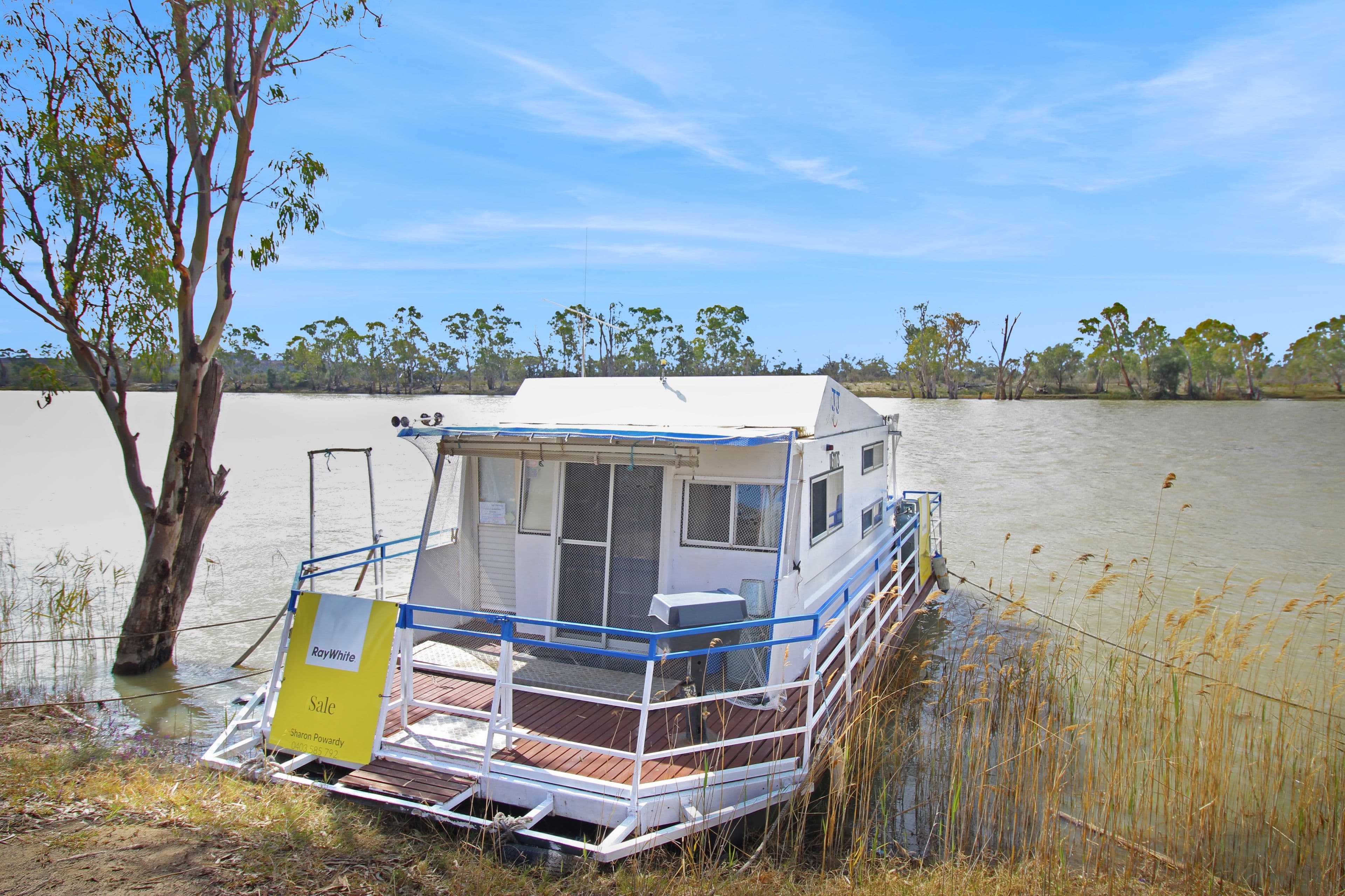 Mooring 31 Edgar Barlett Drive, Waikerie SA 5330, Waikerie - Thumbnail 2