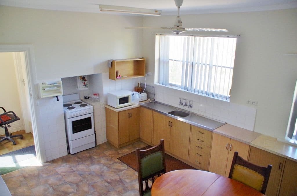 28 Twentyfirst Street, Renmark SA 5341, Renmark - Thumbnail 7