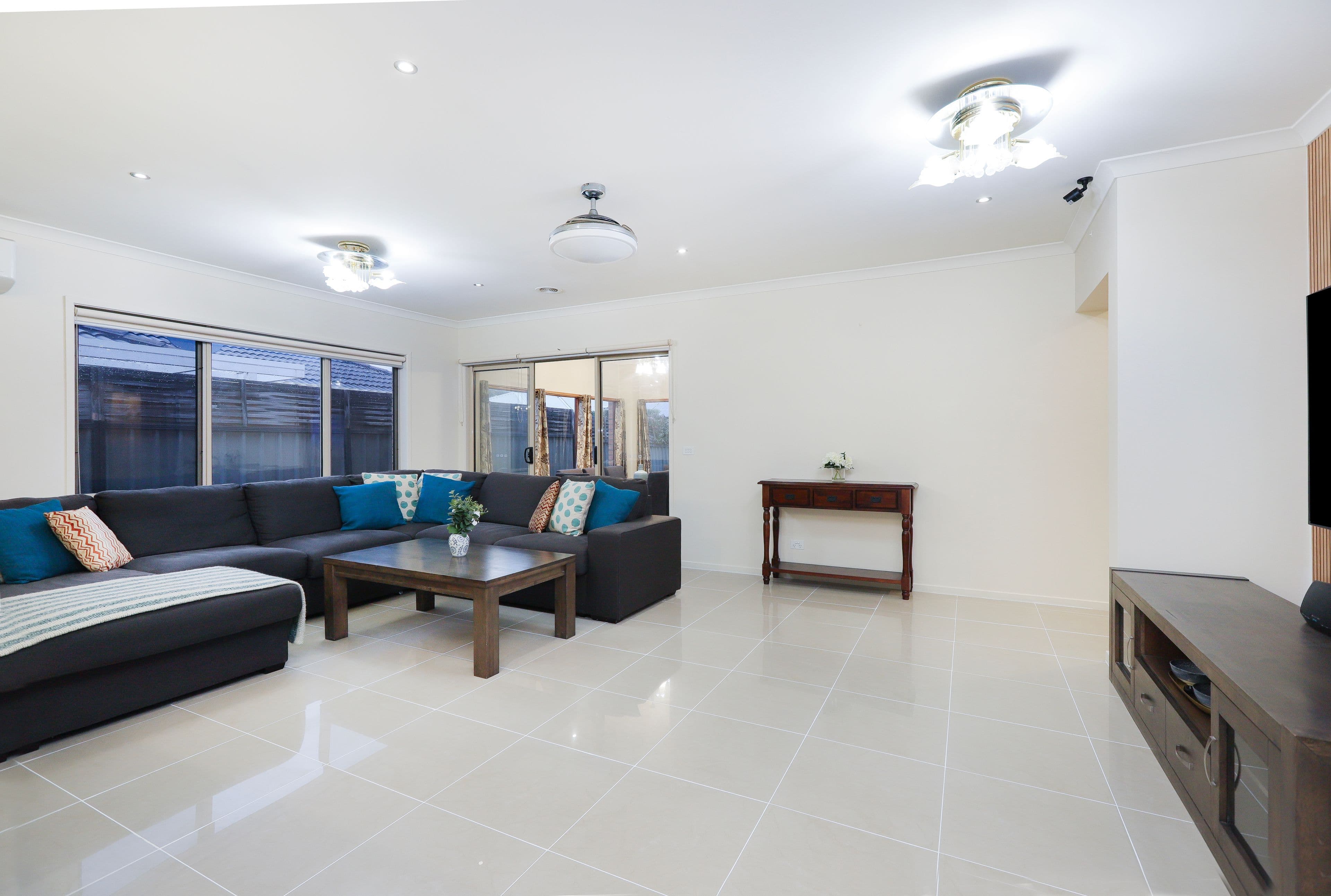 21 Kensley Circuit, Craigieburn VIC 3064, Craigieburn - Thumbnail 4