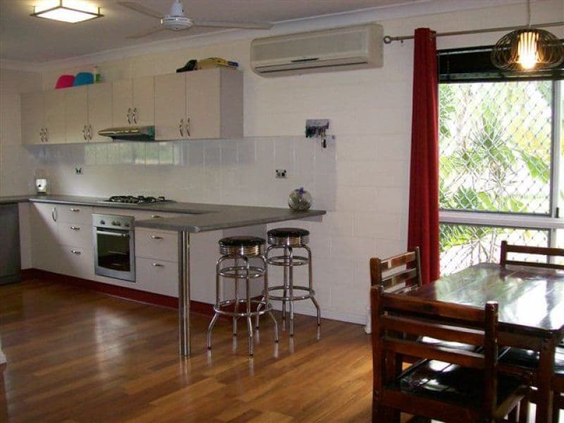 10 Blanes Street, CRANBROOK QLD 4814, Cranbrook - Thumbnail 3