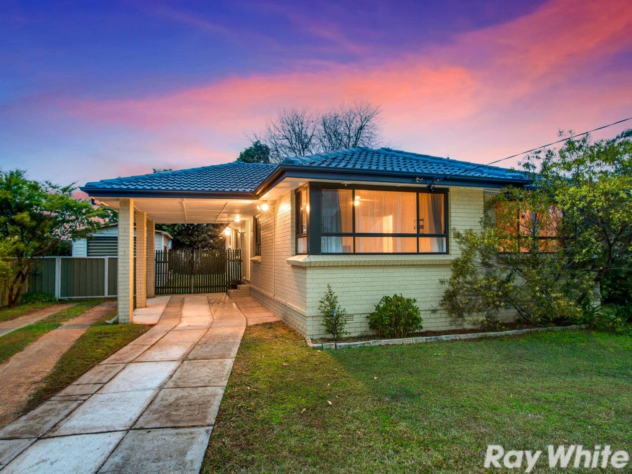 16 Goodacre Avenue, Winston Hills - Image 1
