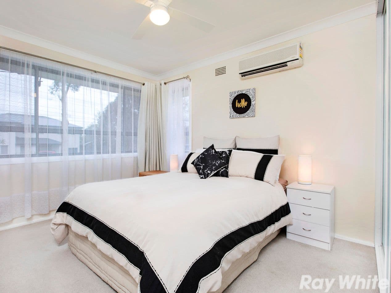 16 Goodacre Avenue, Winston Hills - Thumbnail 5