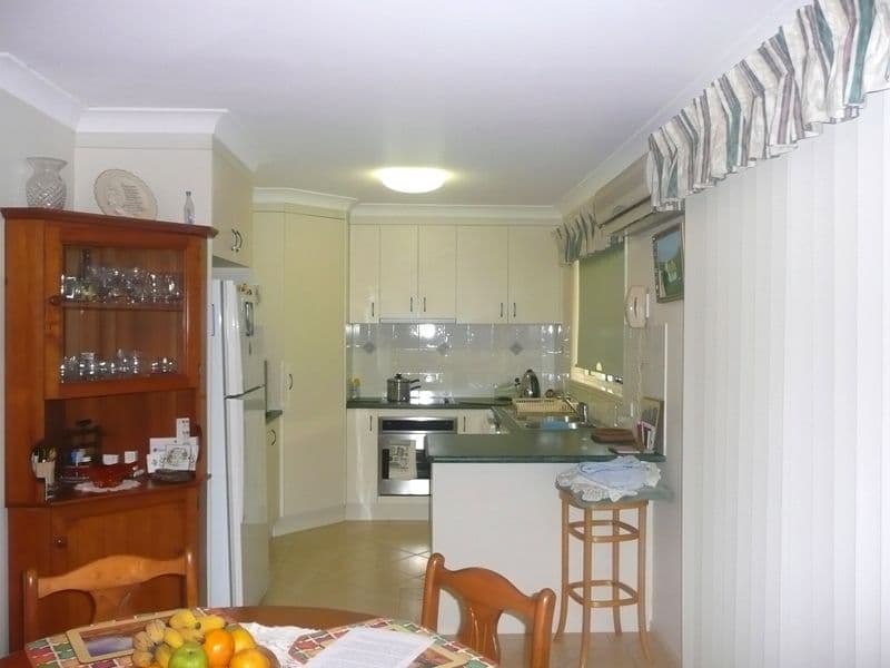 17B Pinelands Street, Loganlea, QLD, 4131, Loganlea - Thumbnail 5
