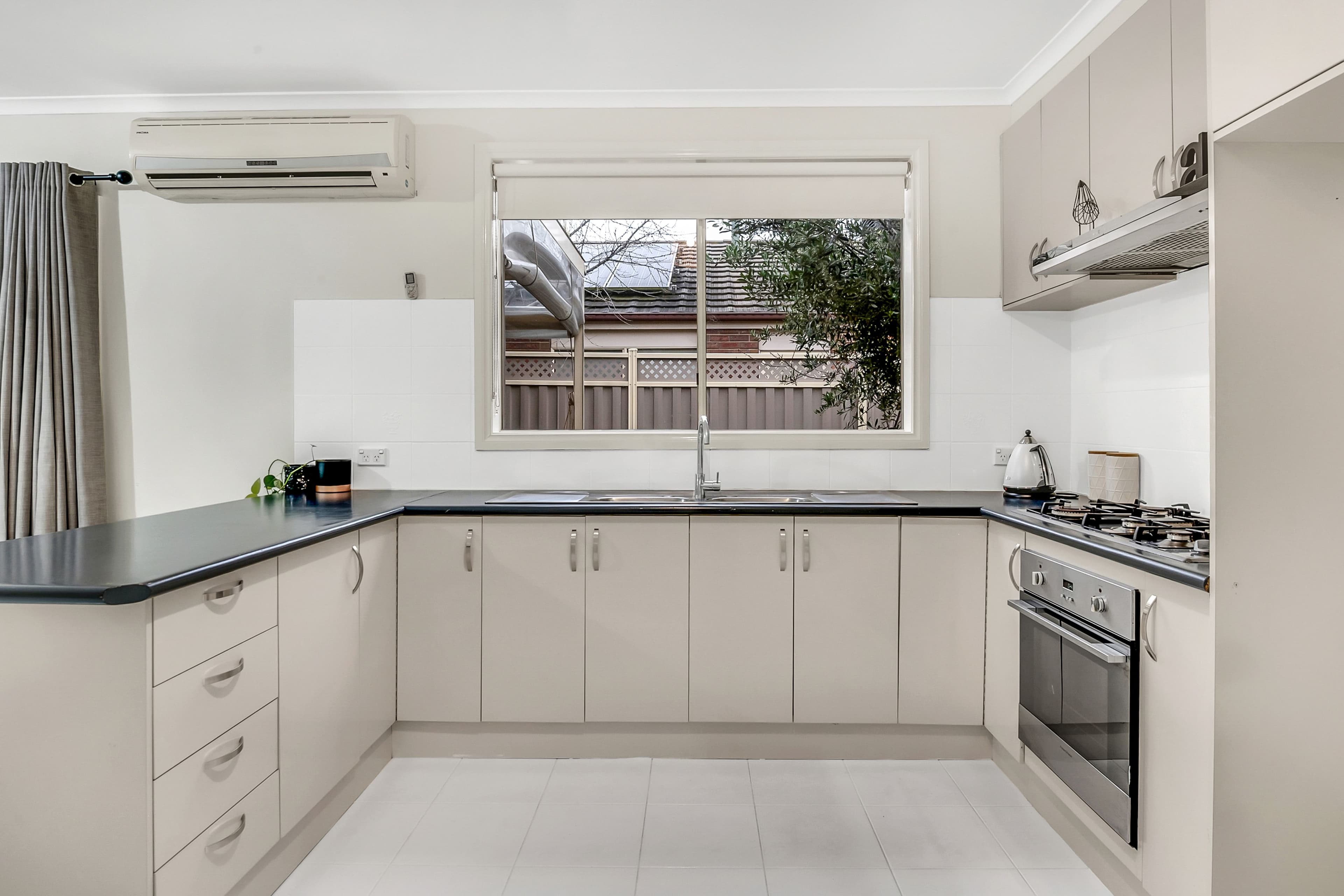 17 Creswick Court, Roxburgh Park VIC 3064, Roxburgh Park - Thumbnail 7