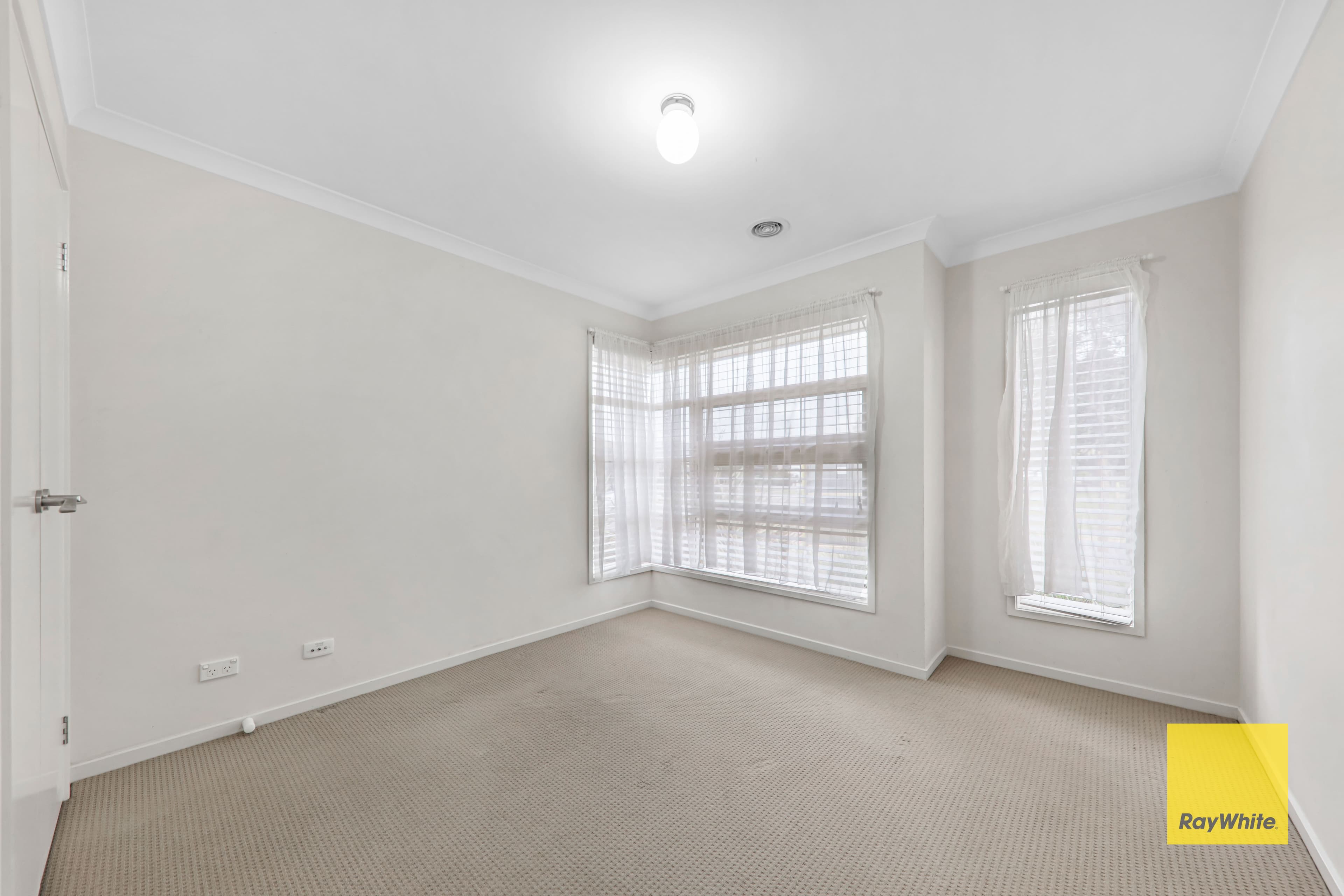 2 Eccles Vista, Point Cook VIC 3030, Point Cook - Thumbnail 3