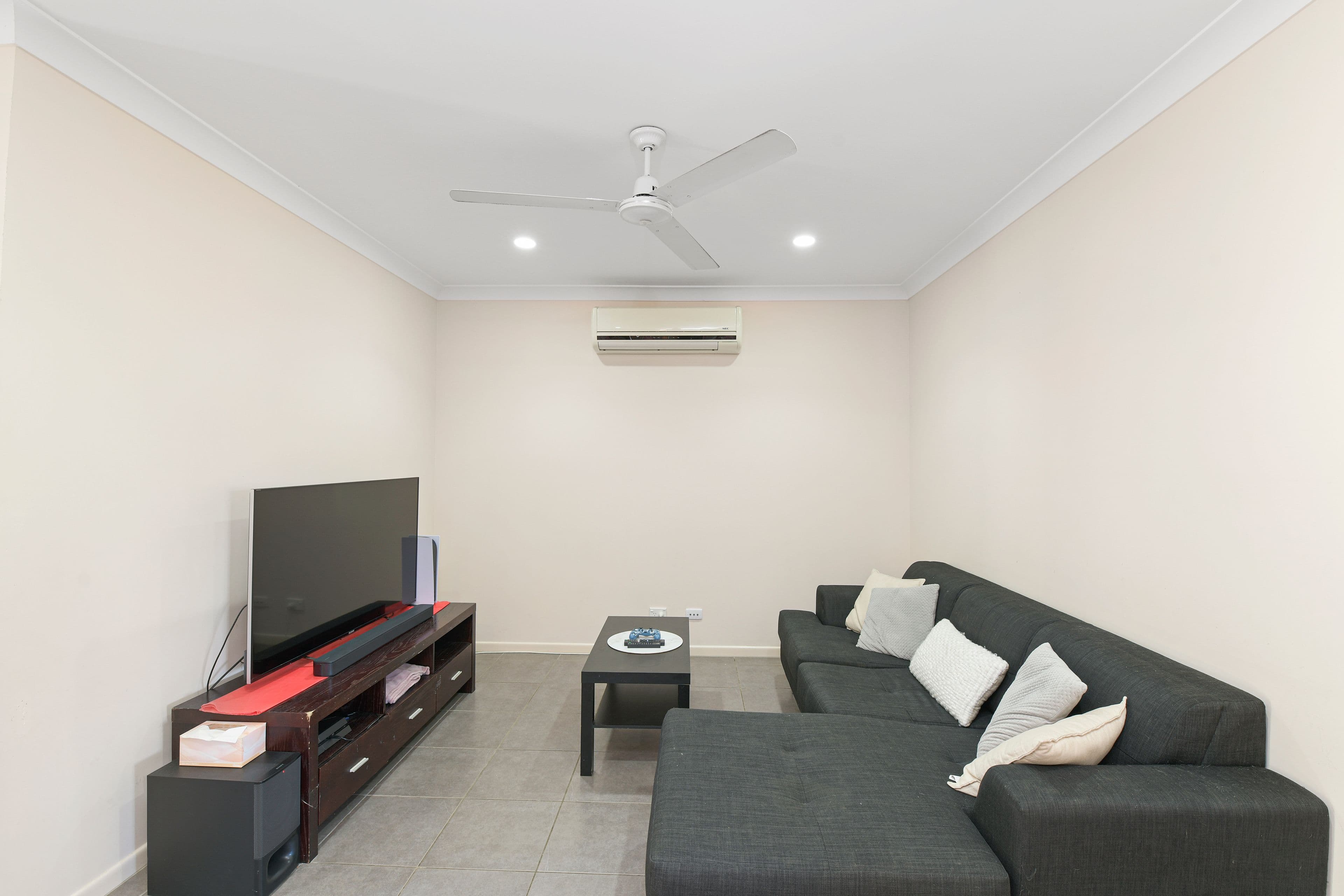 9 Timberlea Drive East, Bentley Park QLD 4869, Bentley Park - Thumbnail 3