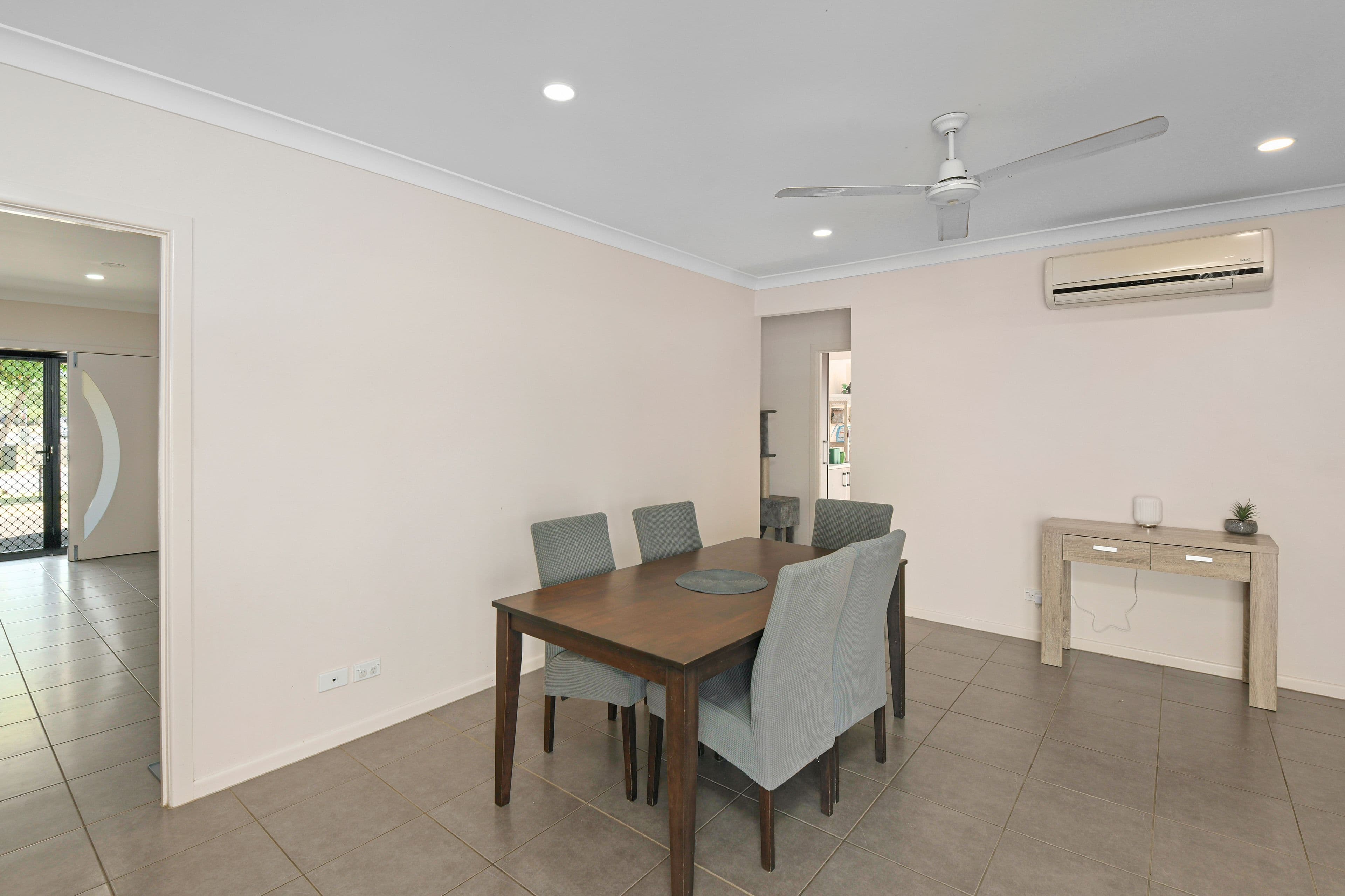 9 Timberlea Drive East, Bentley Park QLD 4869, Bentley Park - Thumbnail 4