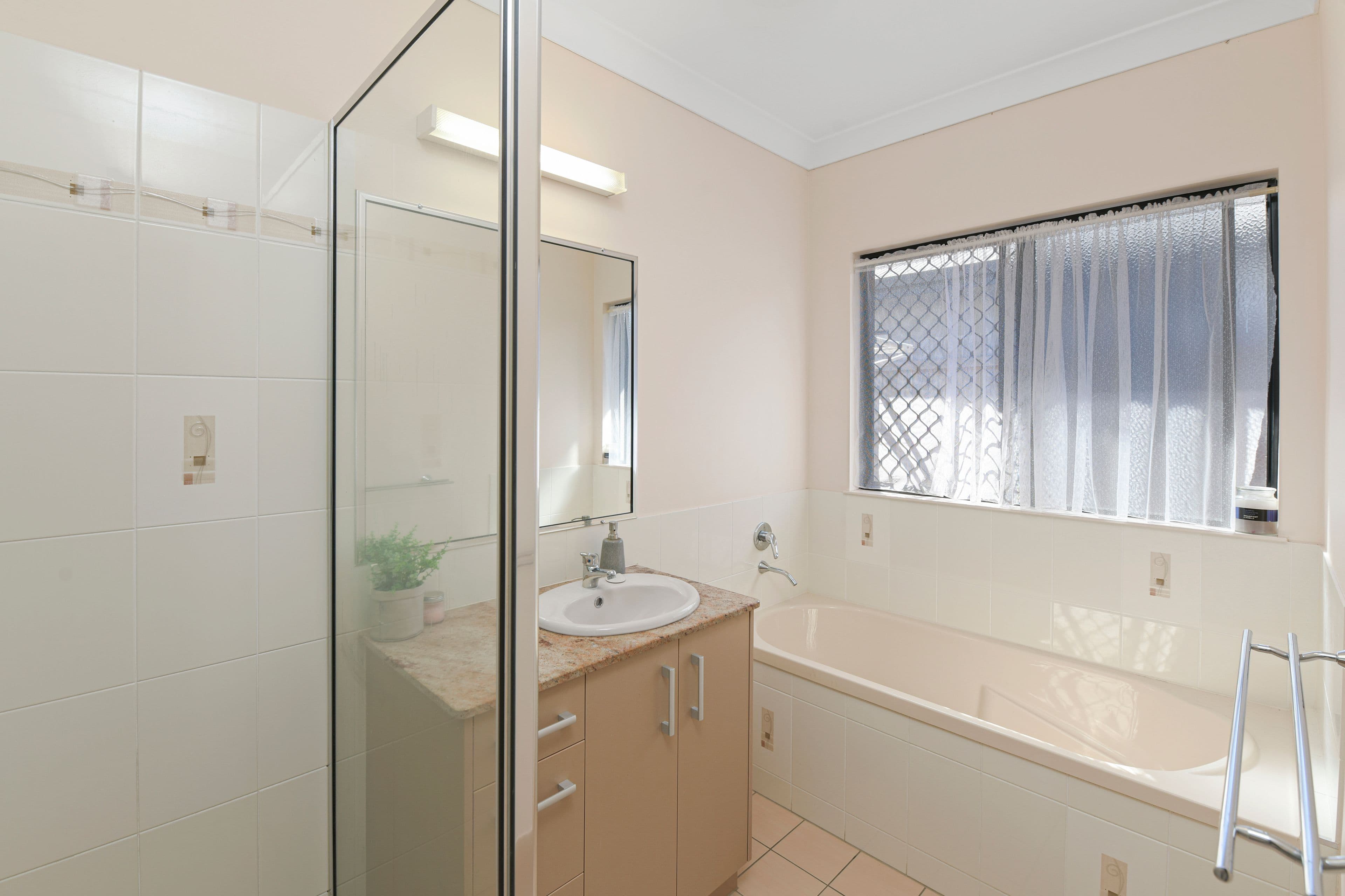 9 Timberlea Drive East, Bentley Park QLD 4869, Bentley Park - Thumbnail 6