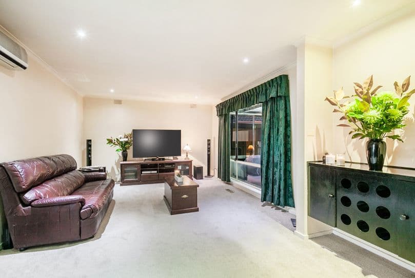 43 Pallant Avenue, Reservoir VIC 3073, Reservoir - Thumbnail 2