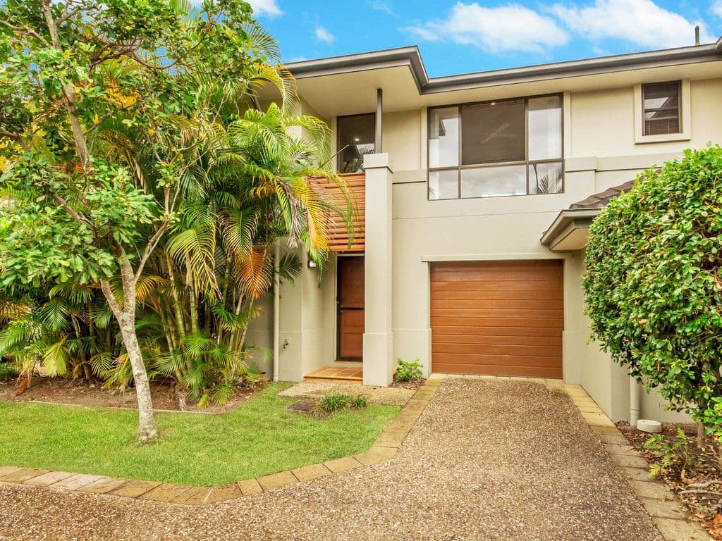 2 North Shore Avenue, Varsity Lakes QLD 4227, Varsity Lakes - Image 1