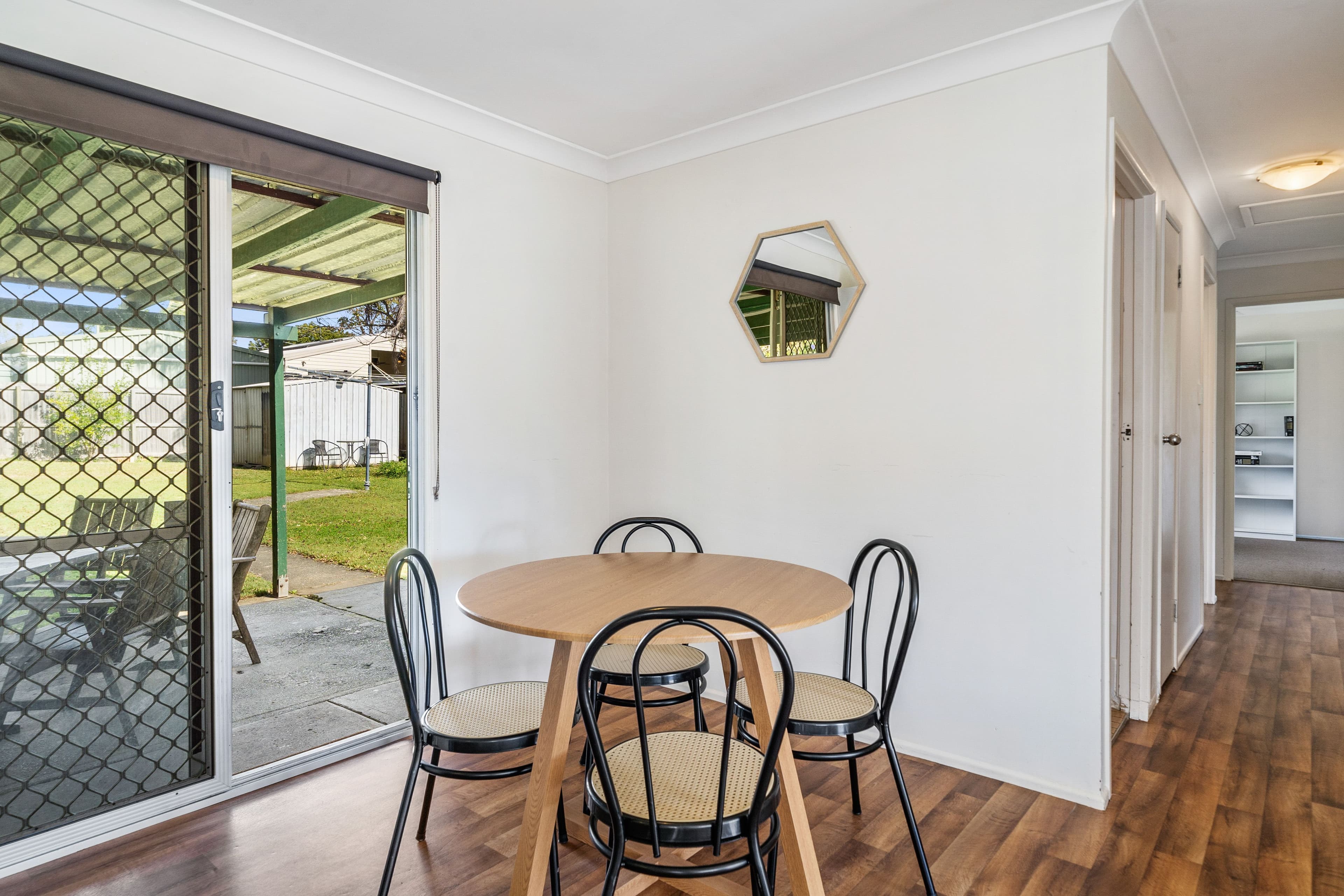 28 Yolla Street, Eagleby QLD 4207, Eagleby - Thumbnail 3