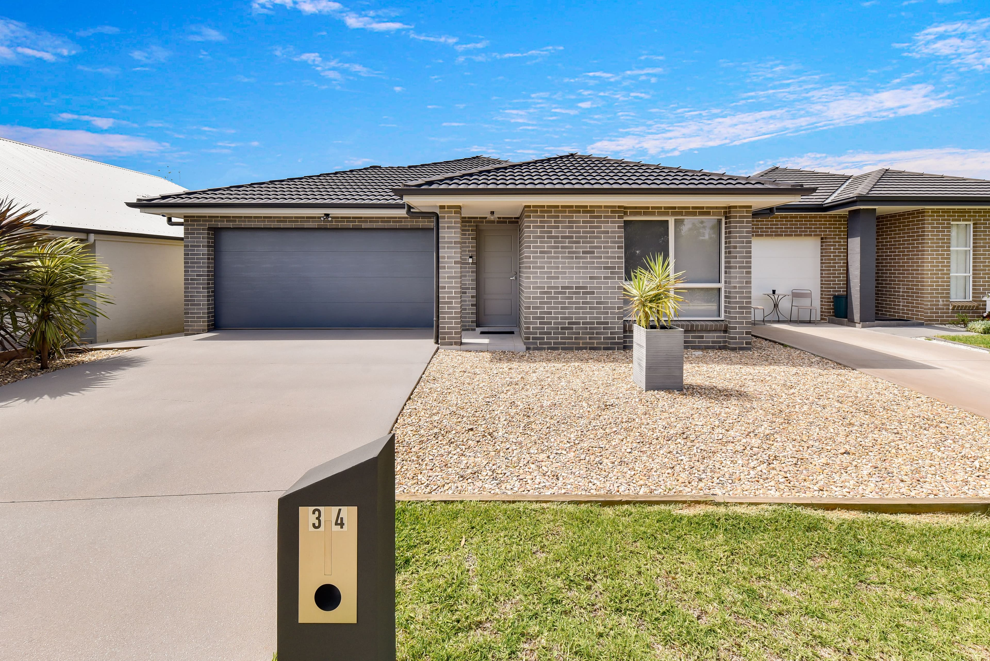 34 Jackson Crescent, Elderslie NSW 2570, Elderslie - Image 1