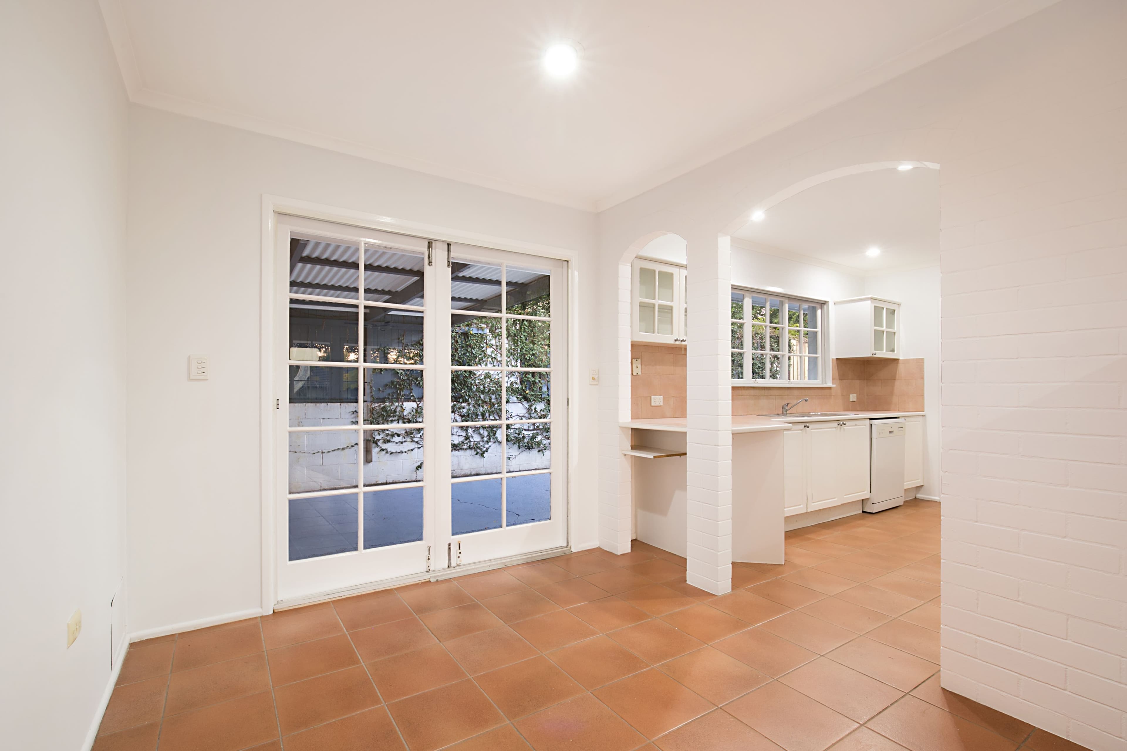 31 Lisbeth Street, Springwood QLD 4127, Springwood - Thumbnail 7