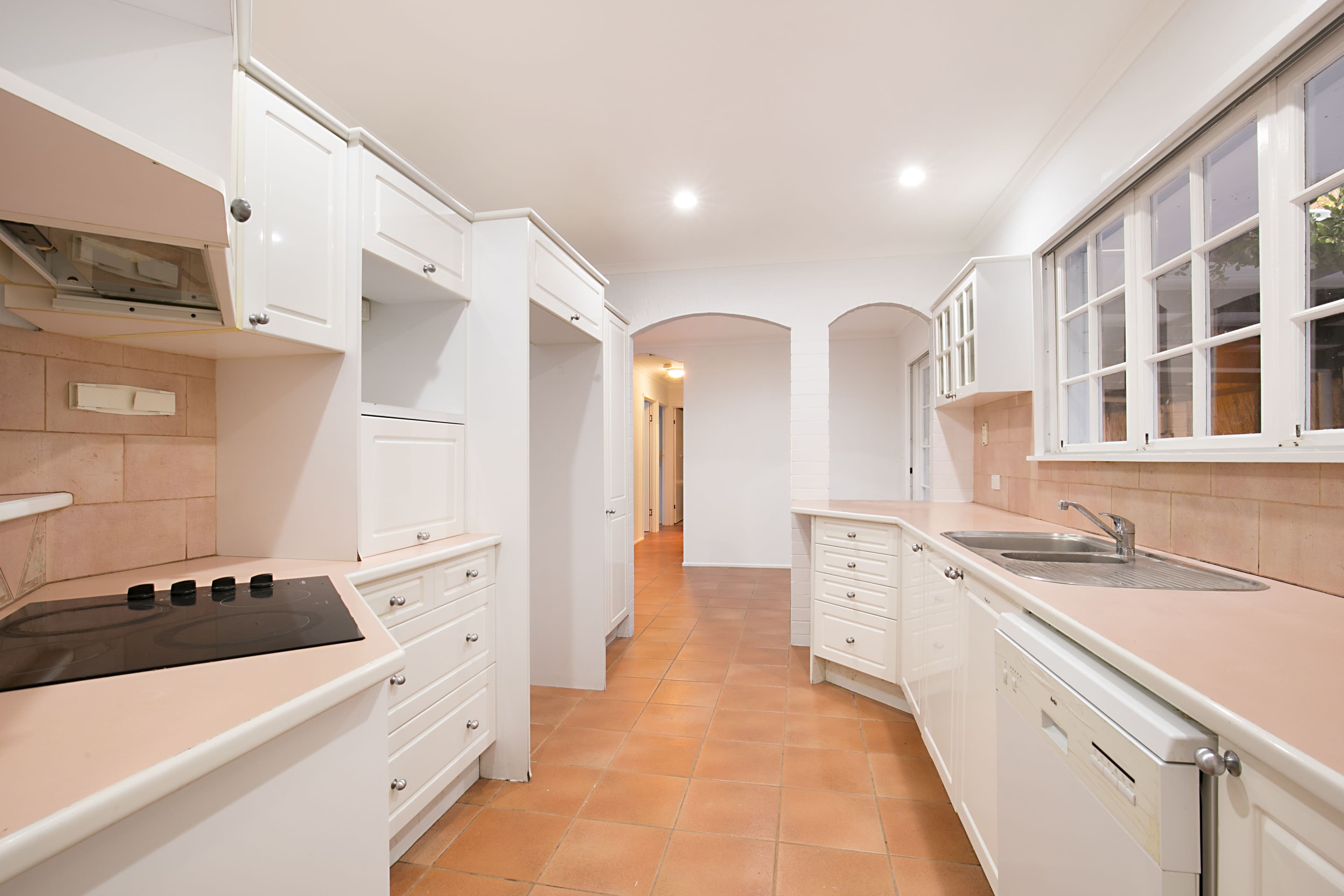 31 Lisbeth Street, Springwood QLD 4127, Springwood - Thumbnail 8