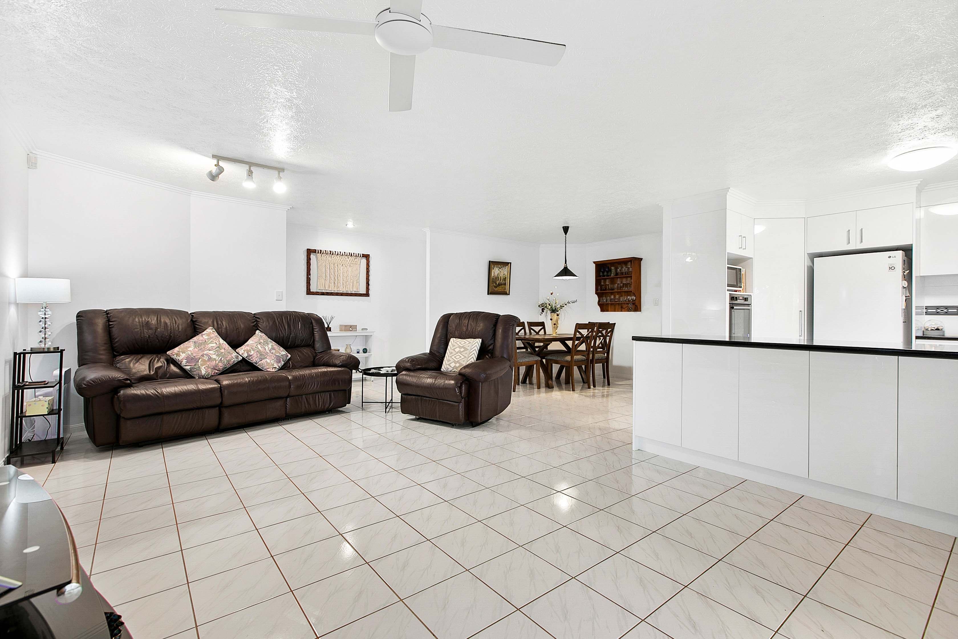 10 Lindeman Court, Kawungan QLD 4655, Kawungan - Thumbnail 8