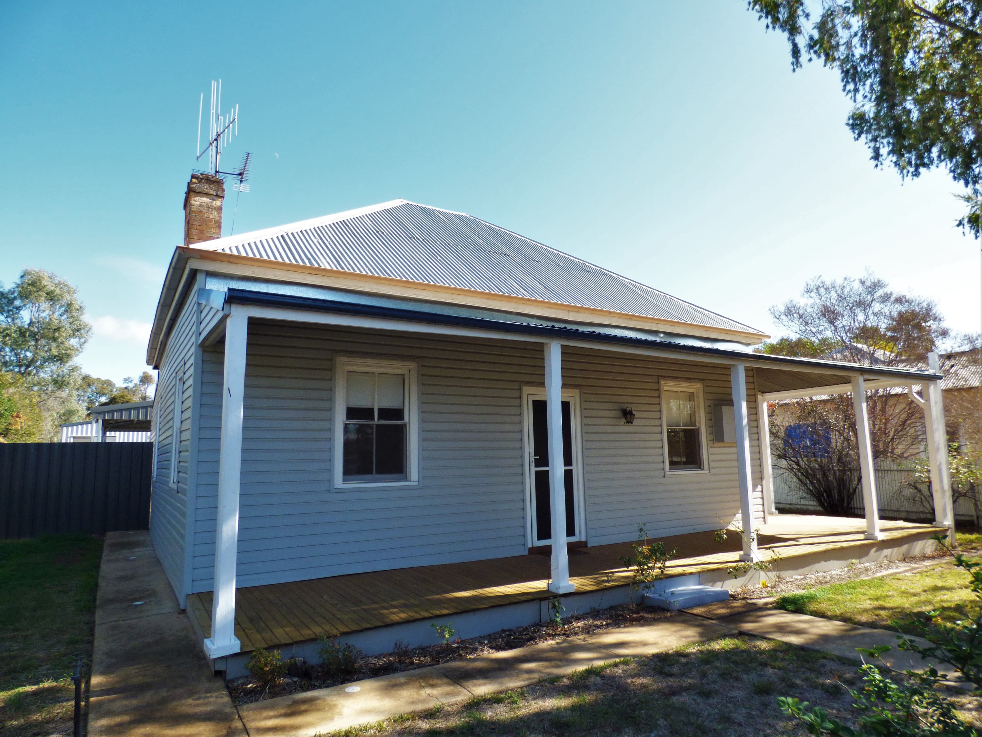 49 Flint Street, Forbes - Image 1
