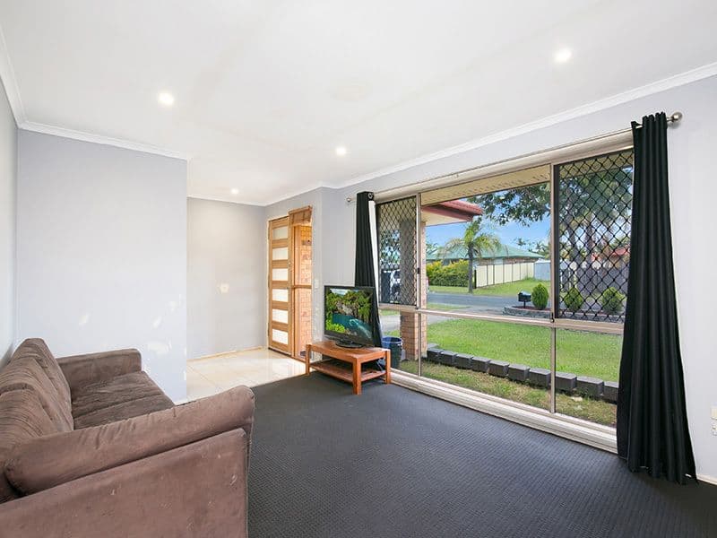 2 Pantai Place, Tanah Merah QLD 4128, Tanah Merah - Thumbnail 4