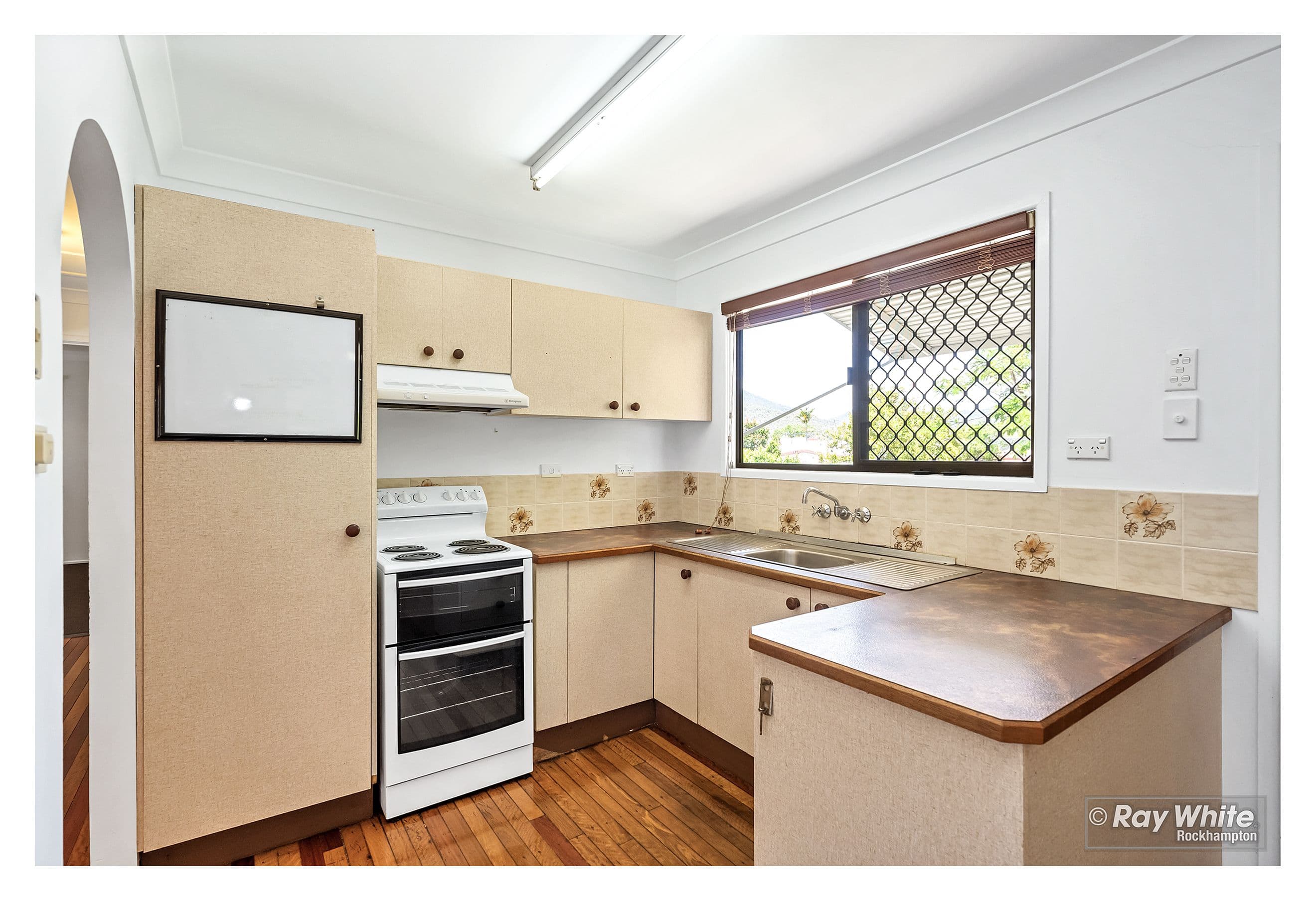 6 Ruff Street, Norman Gardens QLD 4701, Norman Gardens - Thumbnail 3