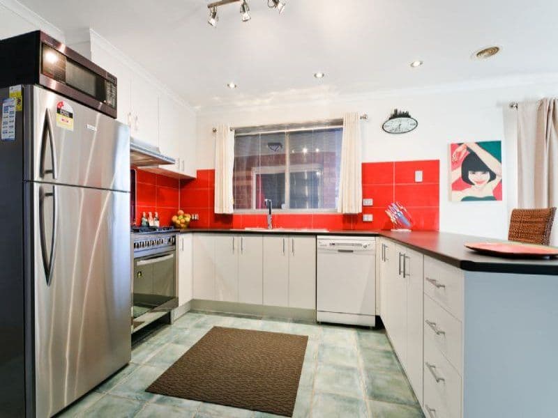 15 Armstrong Court, ROXBURGH PARK VIC 3064, Roxburgh Park - Thumbnail 3