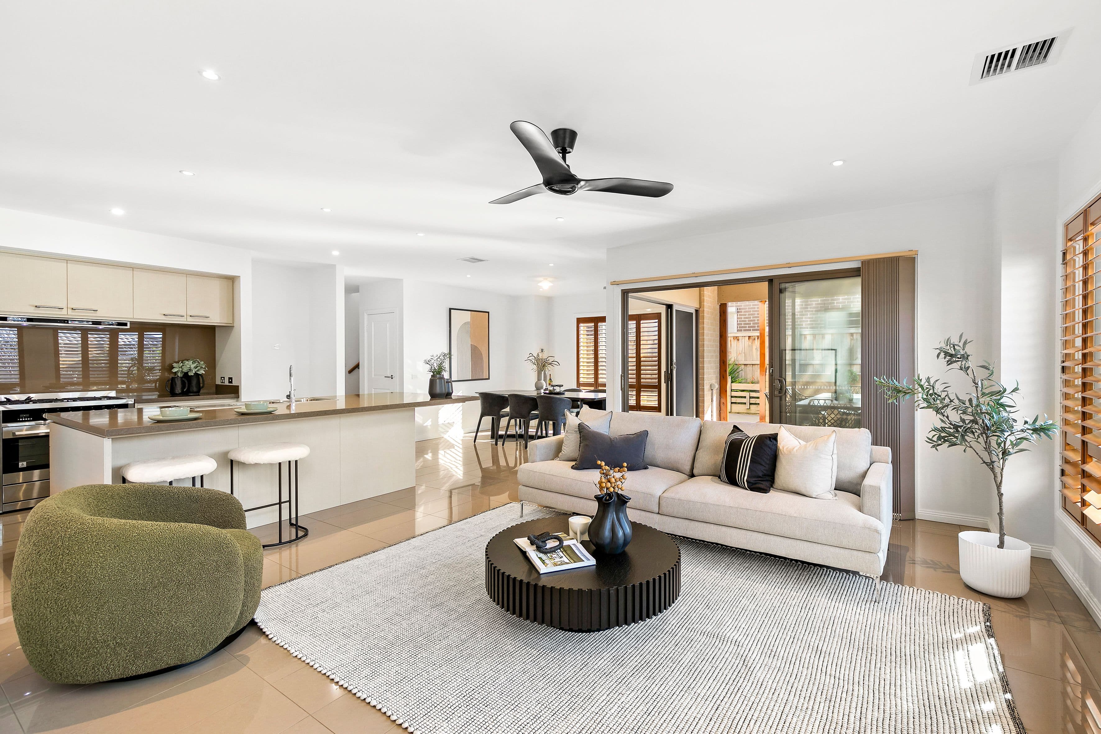 15 Taormina Street, Greenvale VIC 3059, Greenvale - Thumbnail 2