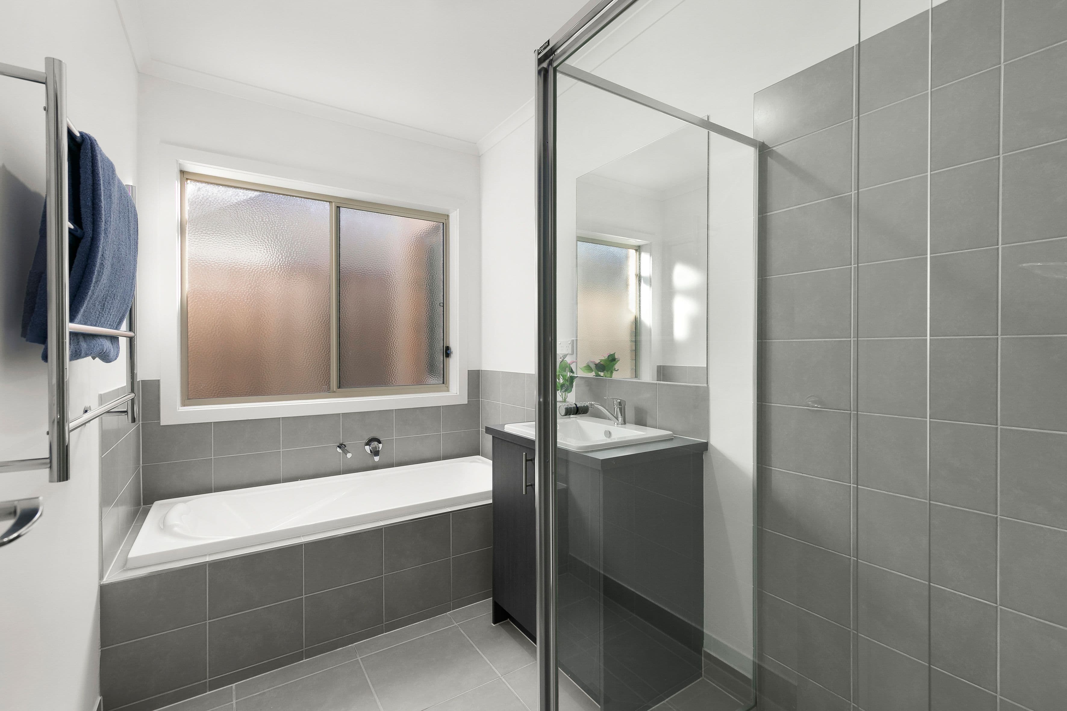 13 Scarlet Drive, Greenvale VIC 3059, Greenvale - Thumbnail 5