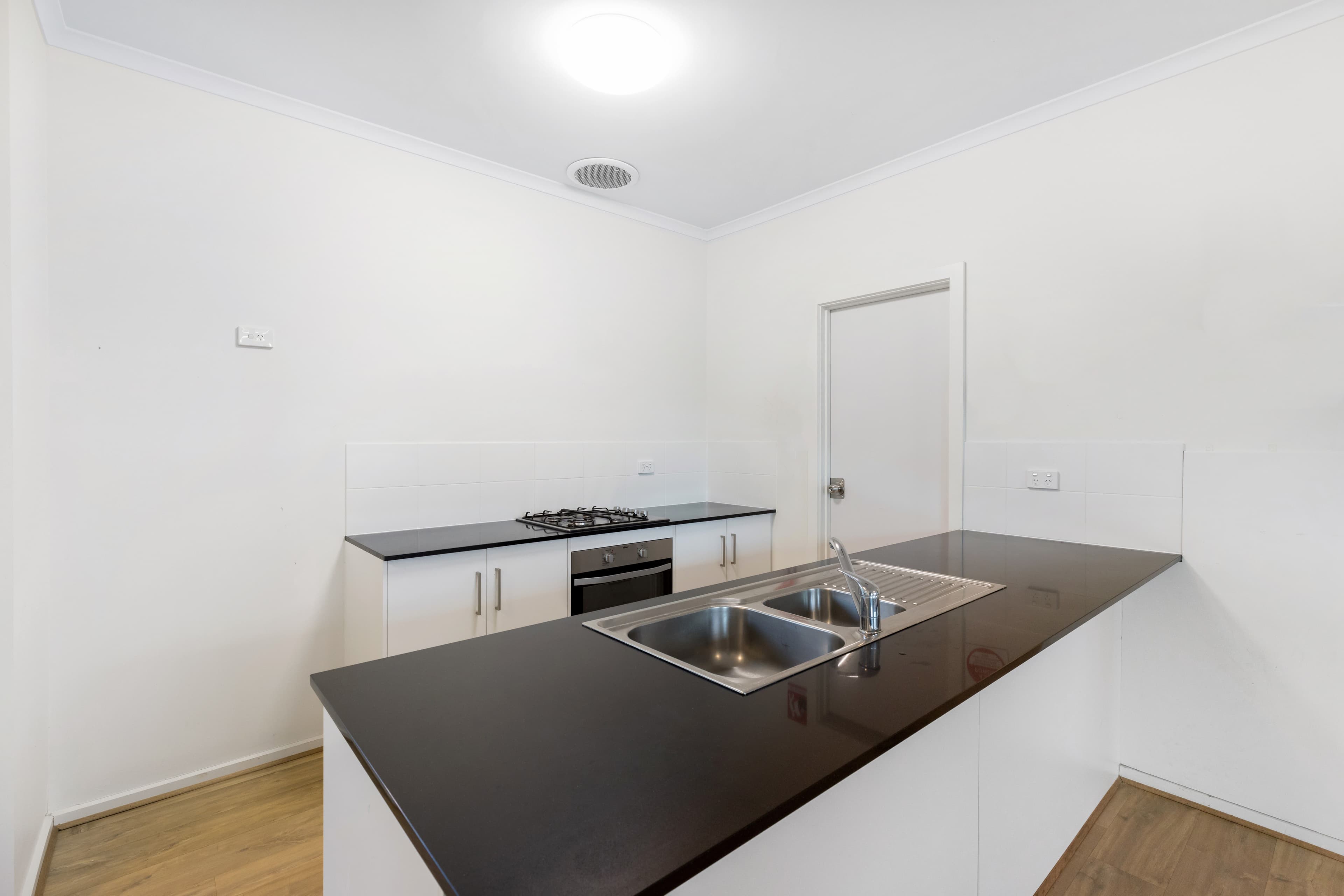 19 Acacia Road, Morphett Vale SA 5162, Morphett Vale - Thumbnail 4