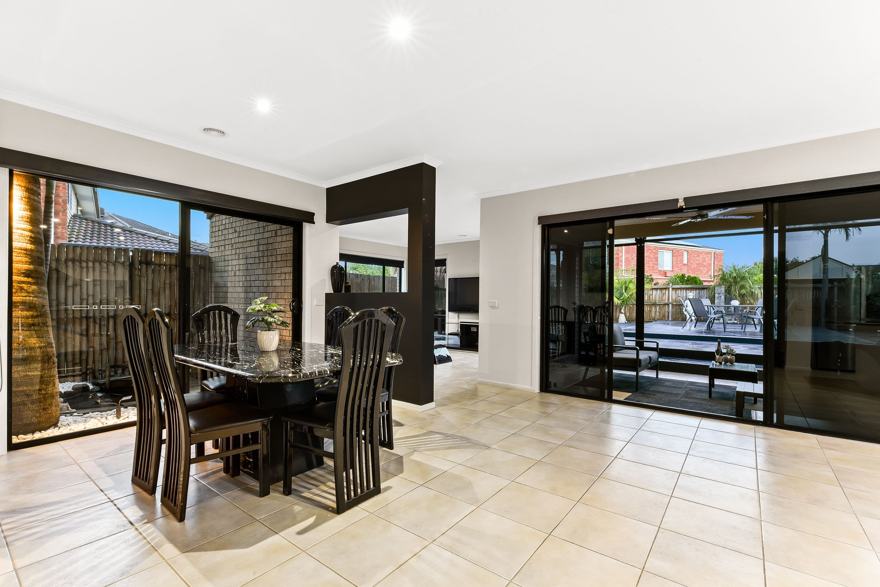43 Jubilee Drive, Rowville VIC 3178, Rowville - Thumbnail 3