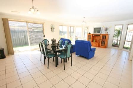 5 Fuchsia Way, HAMLYN TERRACE NSW 2259, Hamlyn Terrace - Thumbnail 3