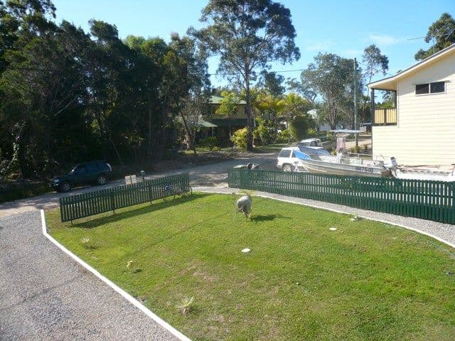 14 Mawson Street,, MACLEAY ISLAND QLD 4184, Macleay Island - Thumbnail 2