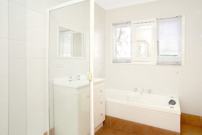 3 Wirksworth Street, HERNE HILL VIC 3218, Herne Hill - Thumbnail 3