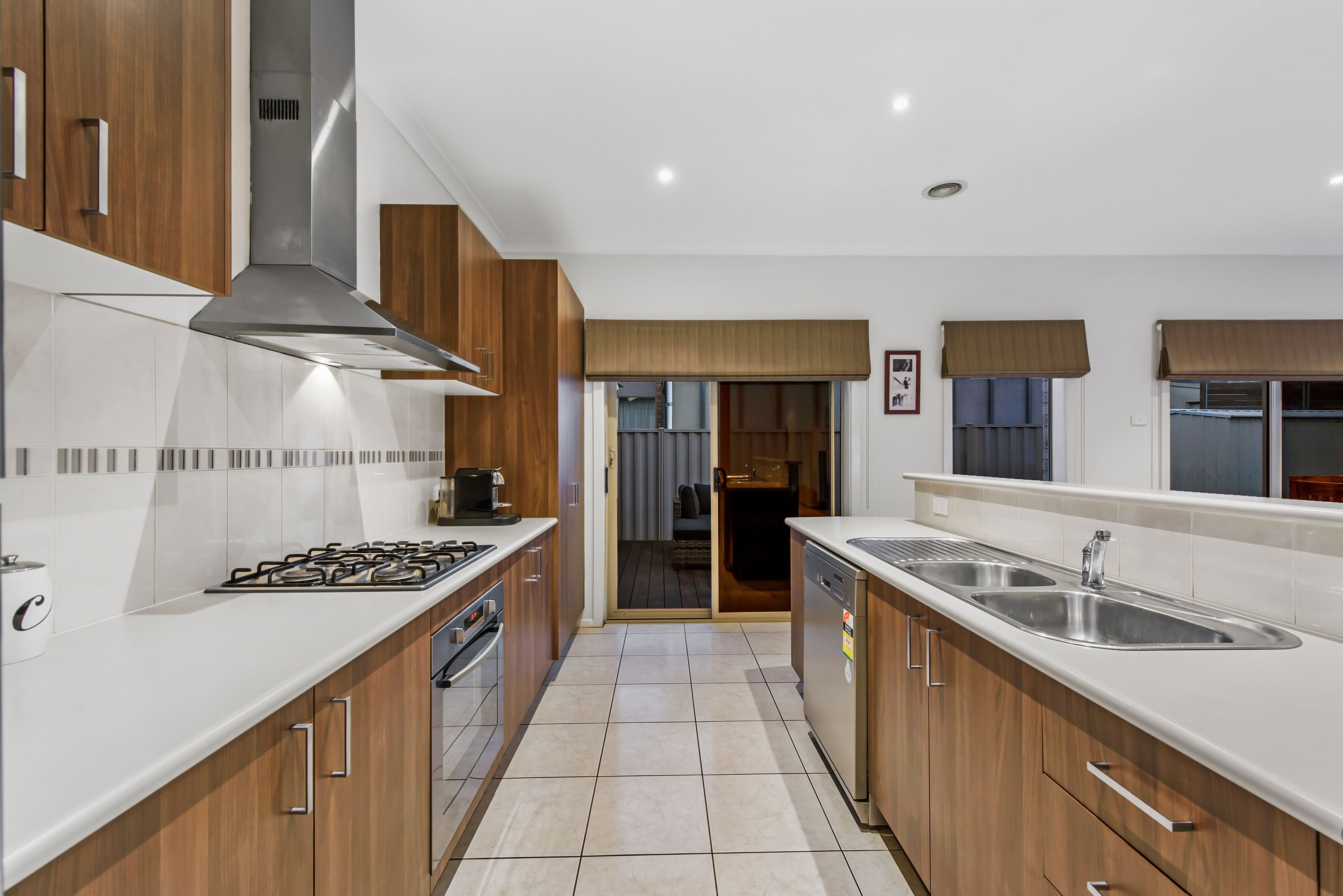 18 Cobaw Circuit, Caroline Springs VIC 3023, Caroline Springs - Thumbnail 2