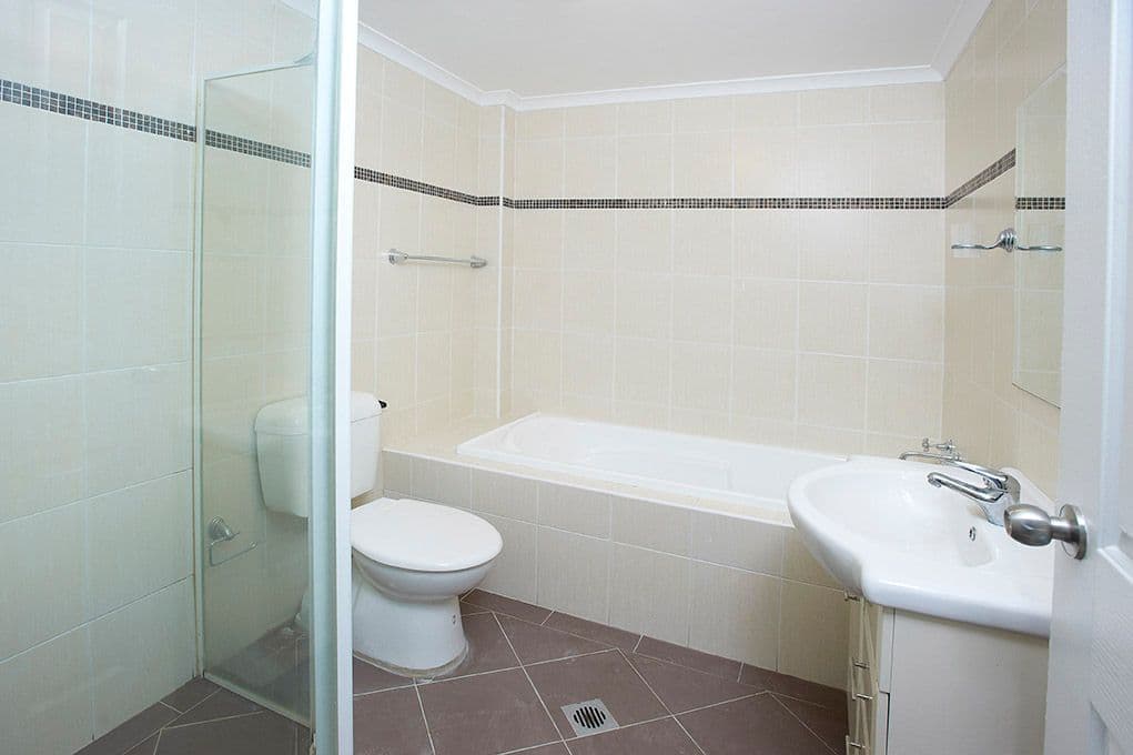 28 Chetwynd Road, MERRYLANDS NSW 2160, Merrylands - Thumbnail 4
