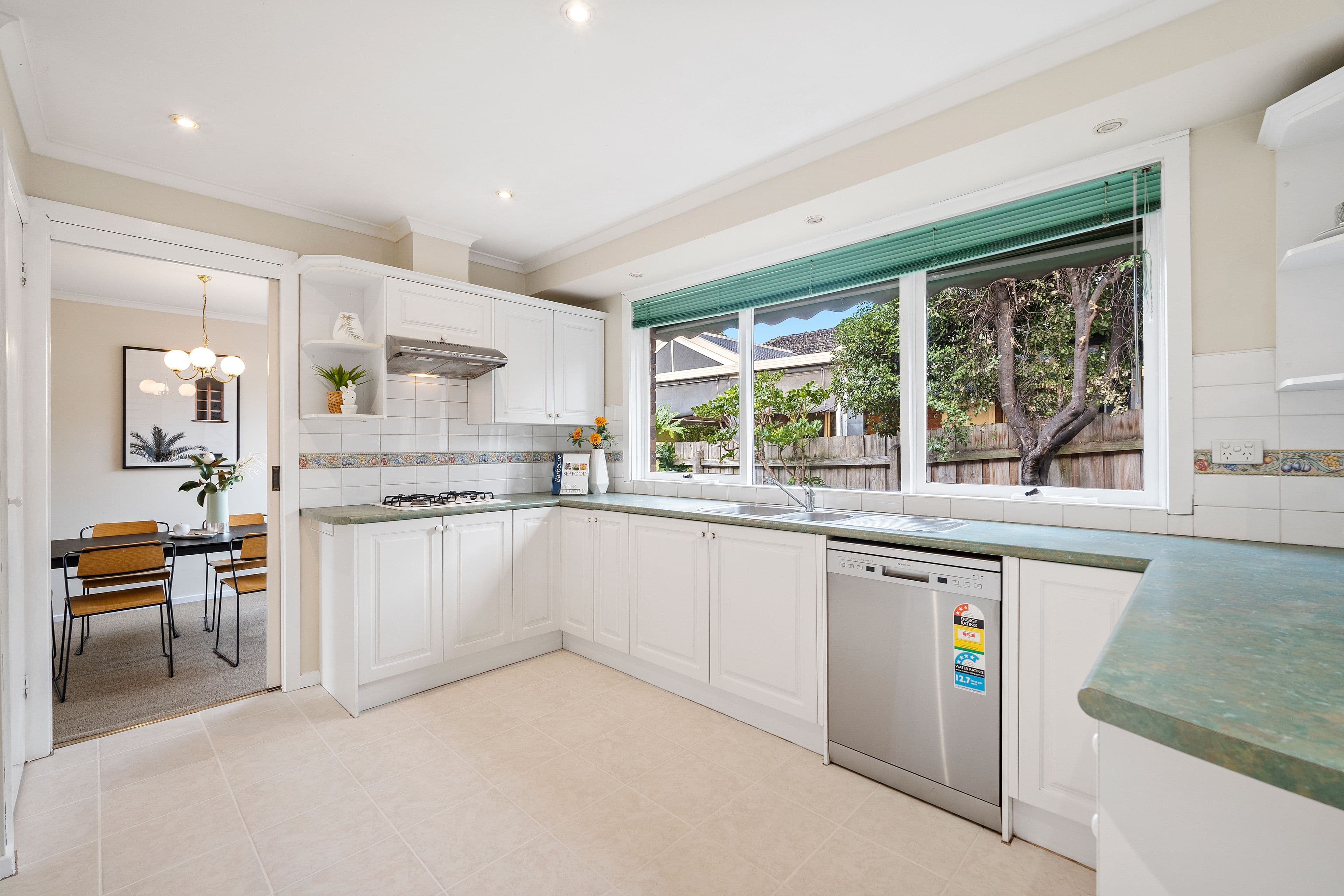 26 Fewster Drive, Wantirna South VIC 3152, Wantirna South - Thumbnail 6