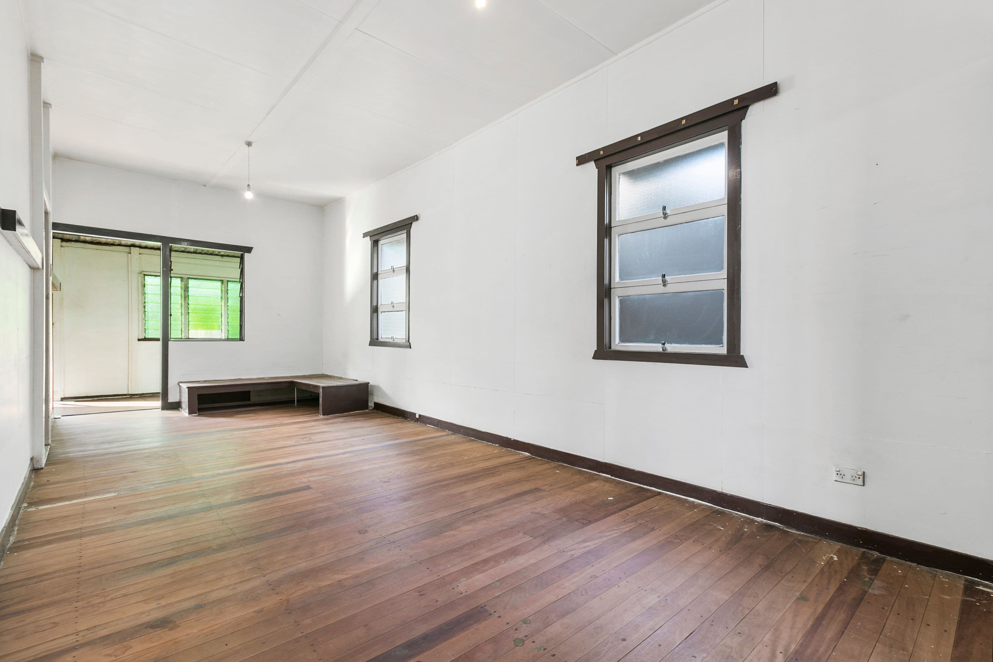 11 Harrogate Street, Woolloongabba QLD 4102, Woolloongabba - Thumbnail 2