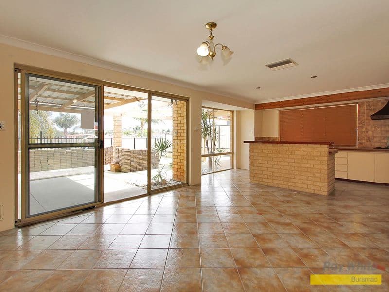 17 Rhine Crescent, BEECHBORO WA 6063, Beechboro - Thumbnail 4