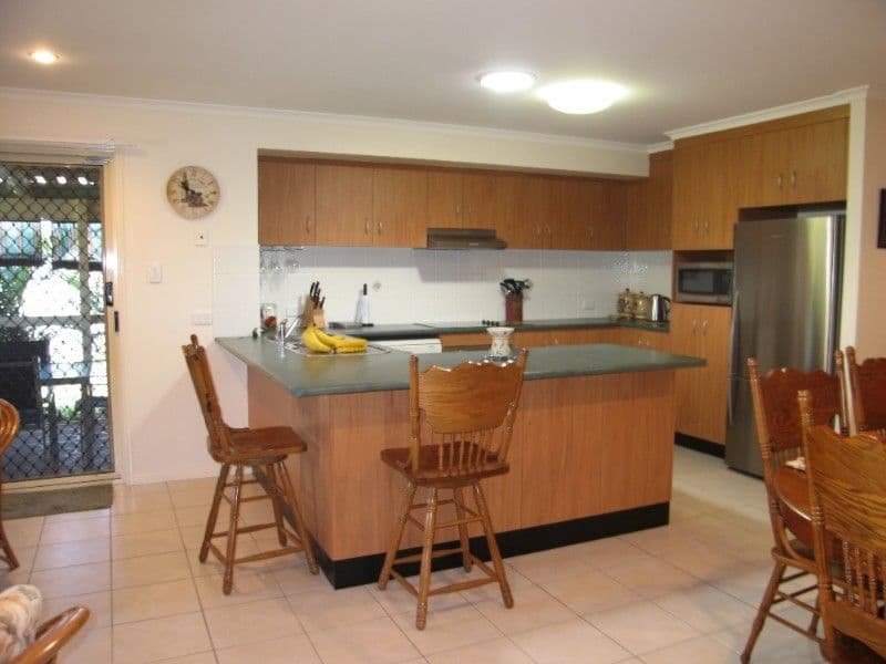 4 Collins Court, EIMEO QLD 4740, Eimeo - Thumbnail 3