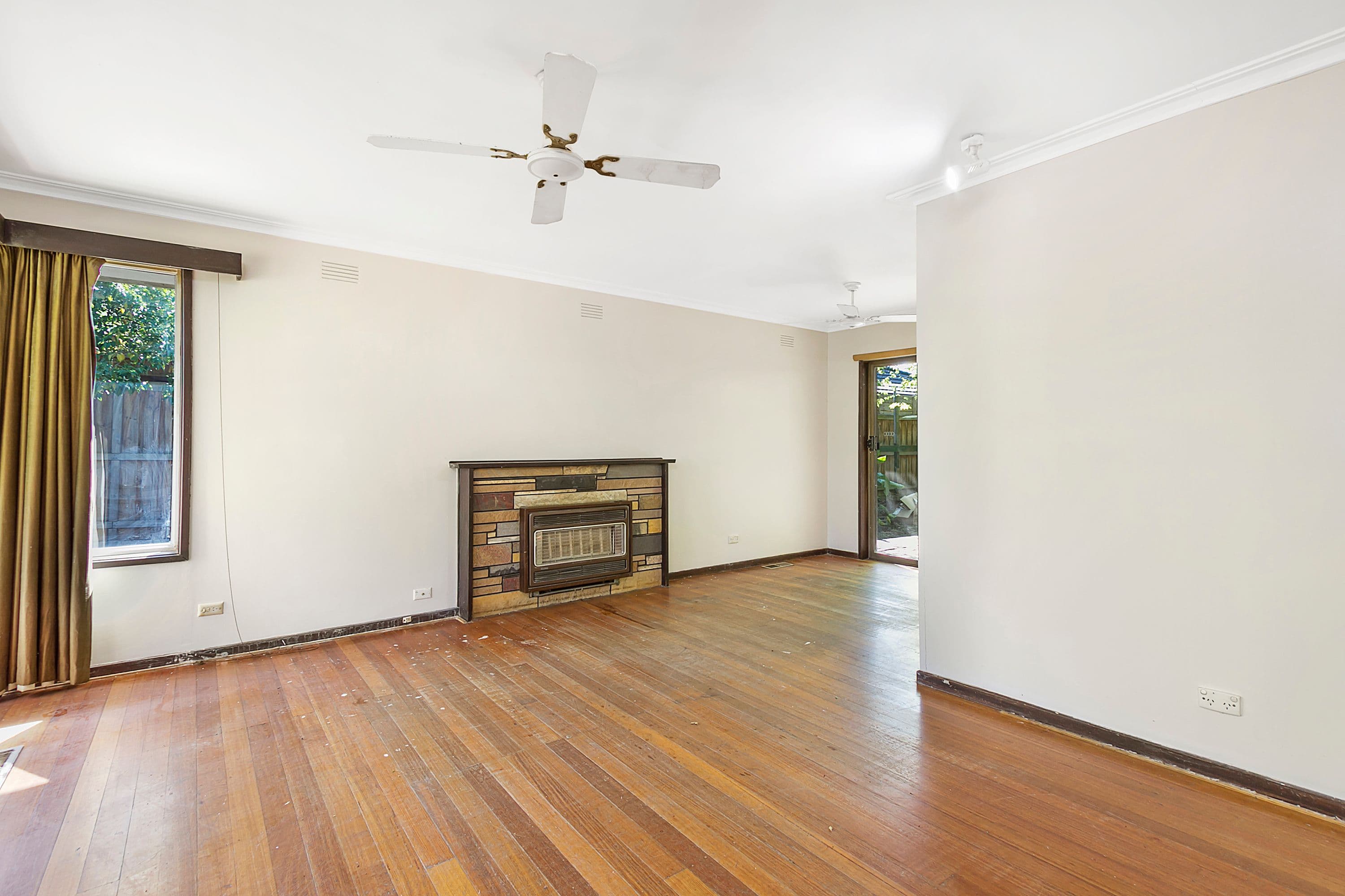 1465 Ferntree Gully Road, Knoxfield VIC 3180, Knoxfield - Thumbnail 2