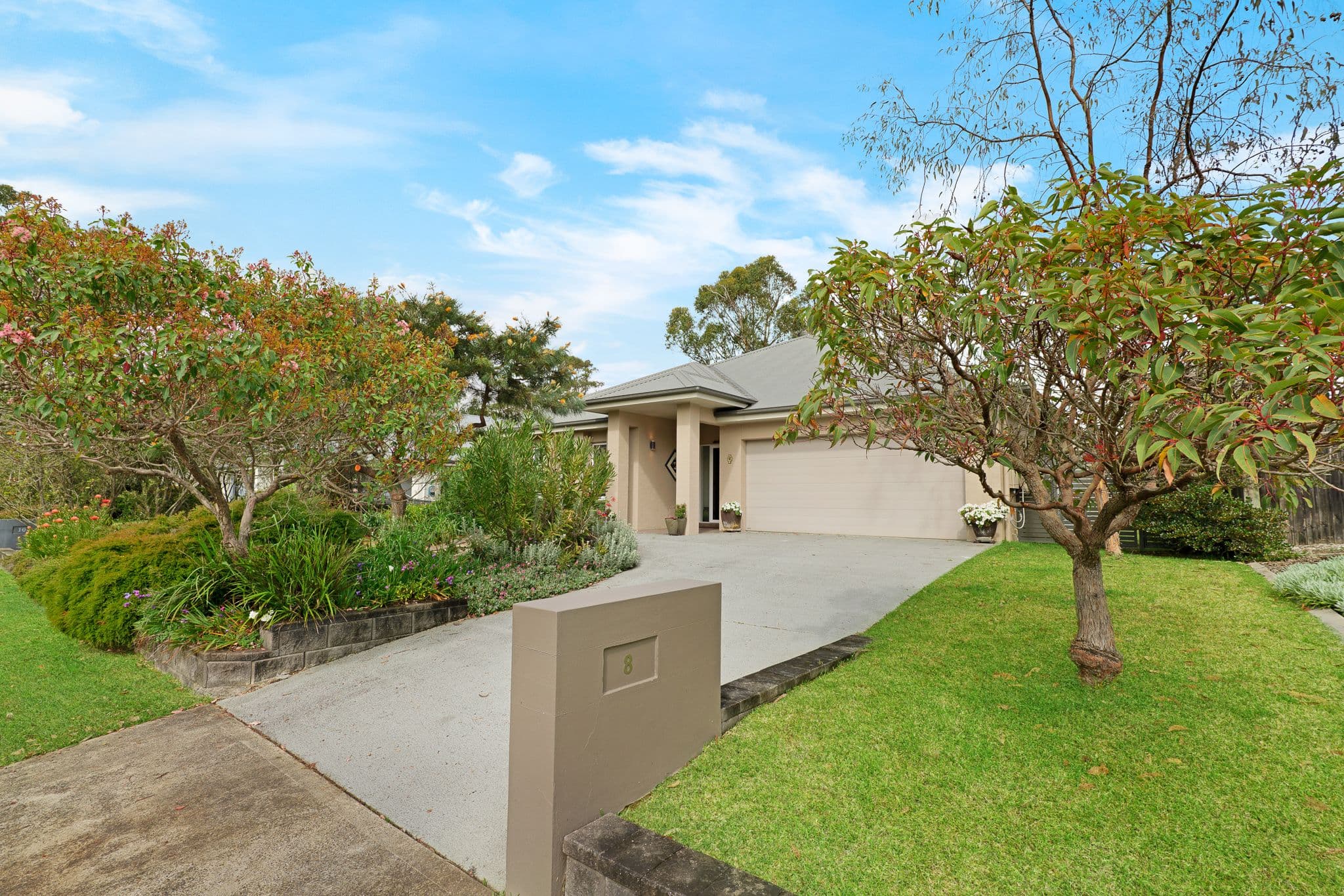 8 Oakmont Avenue, Medowie NSW 2318, Medowie - Thumbnail 2