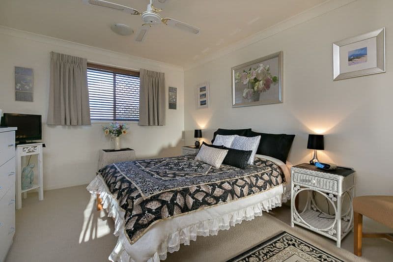 88 Greenway Circuit, MOUNT OMMANEY QLD 4074, Mount Ommaney - Thumbnail 3