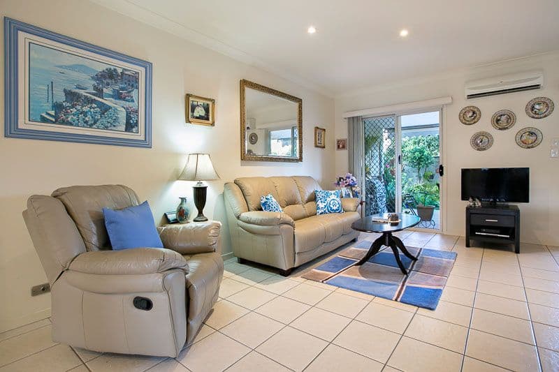 88 Greenway Circuit, MOUNT OMMANEY QLD 4074, Mount Ommaney - Thumbnail 8