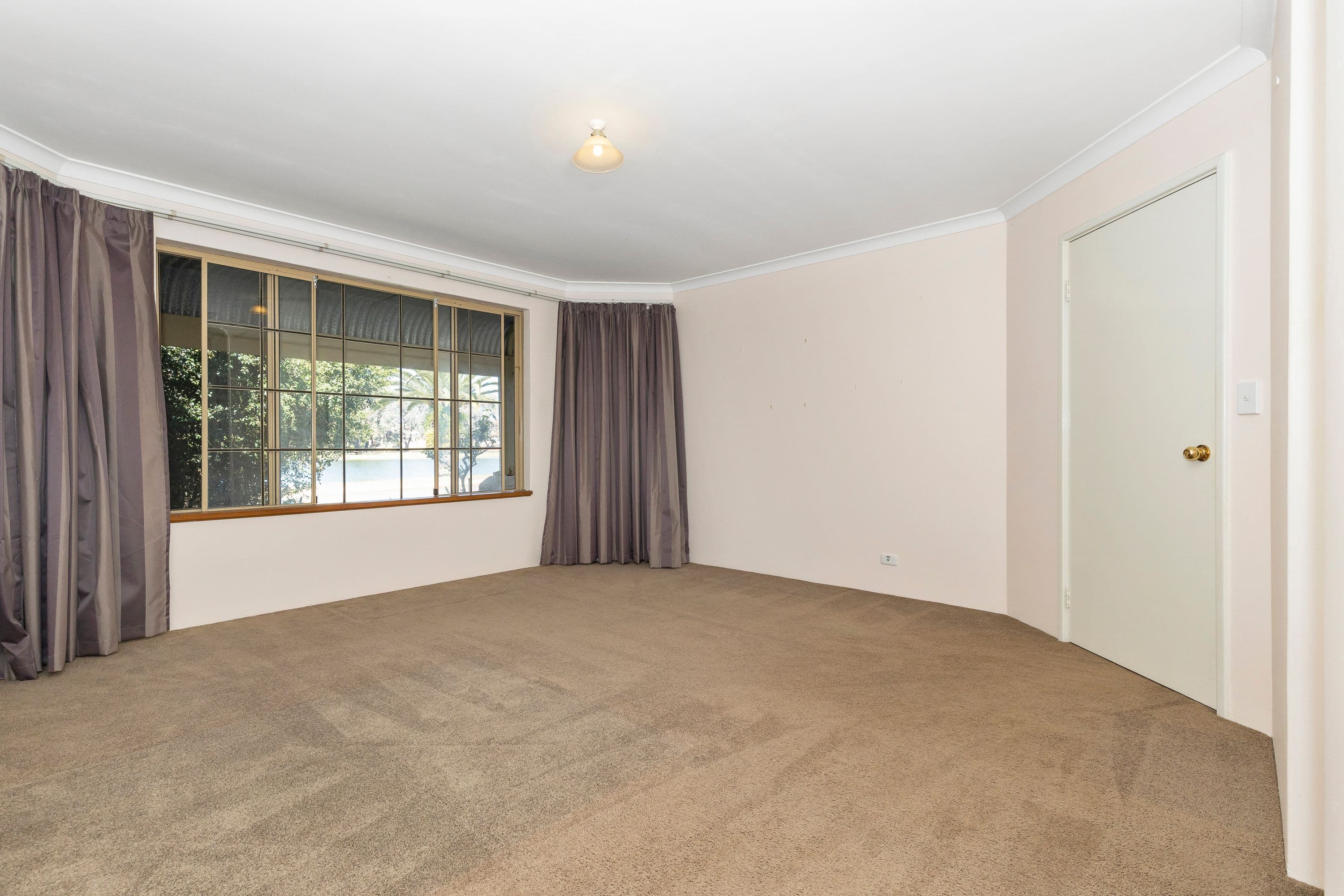 16 Peninsula Trail, Ballajura WA 6066, Ballajura - Thumbnail 4