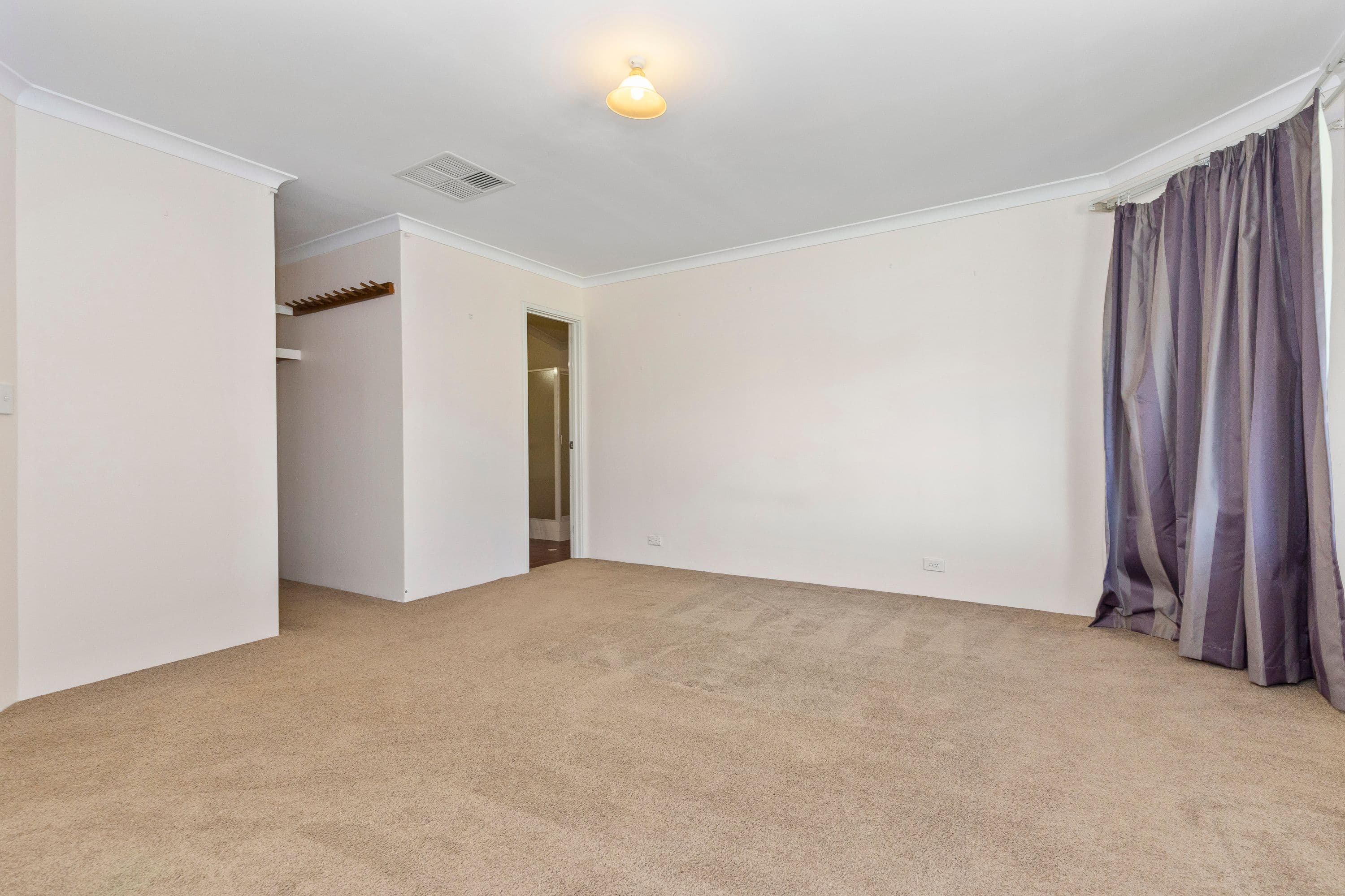 16 Peninsula Trail, Ballajura WA 6066, Ballajura - Thumbnail 5