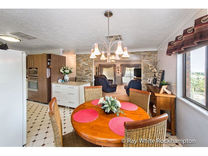 33 Agnew Avenue, NORMAN GARDENS QLD 4701, Norman Gardens - Thumbnail 7