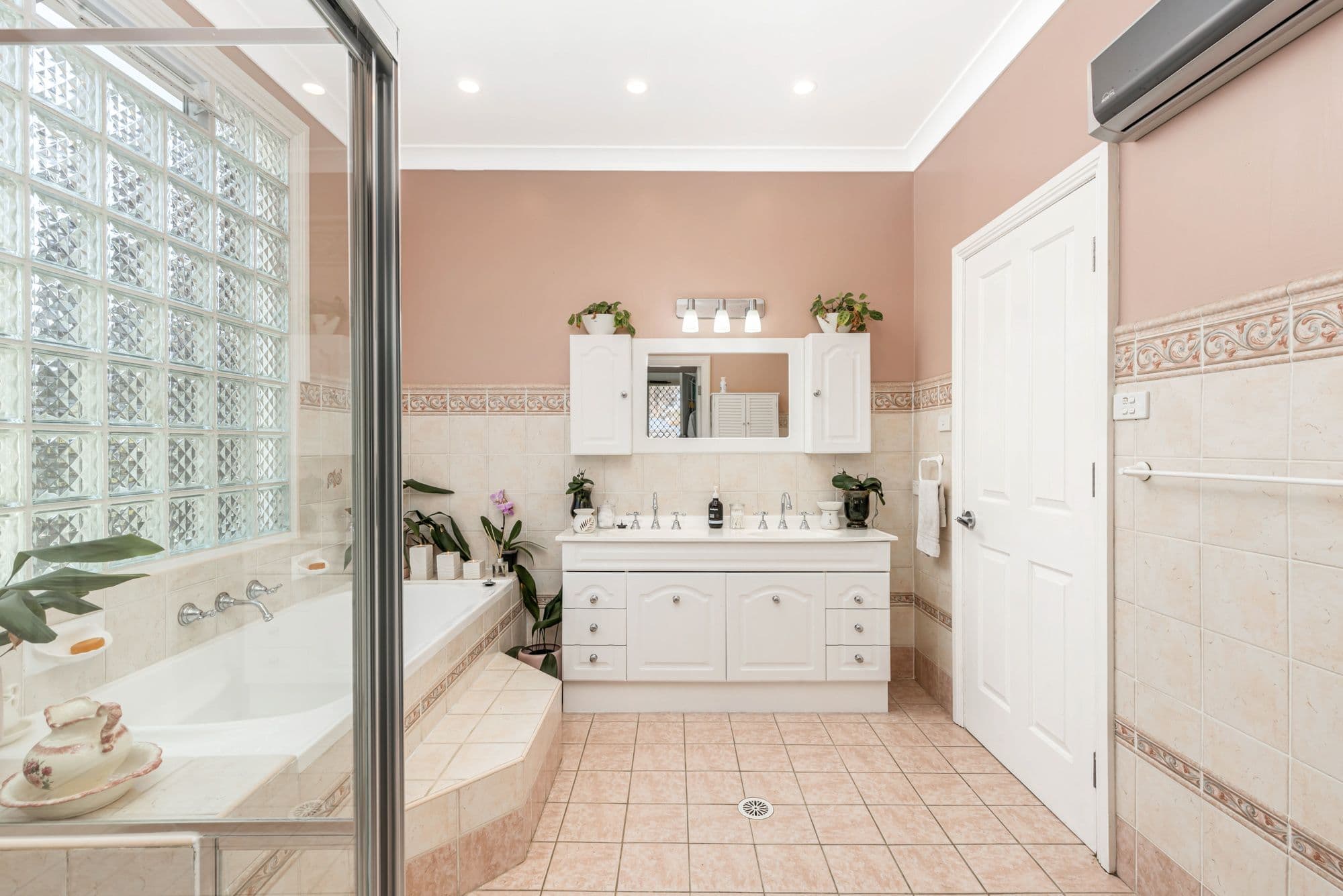 19 Lincoln Drive, Cambridge Park NSW 2747, Cambridge Park - Thumbnail 7