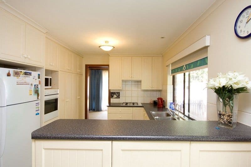 14 Township Road, MARION SA 5043, Marion - Thumbnail 4
